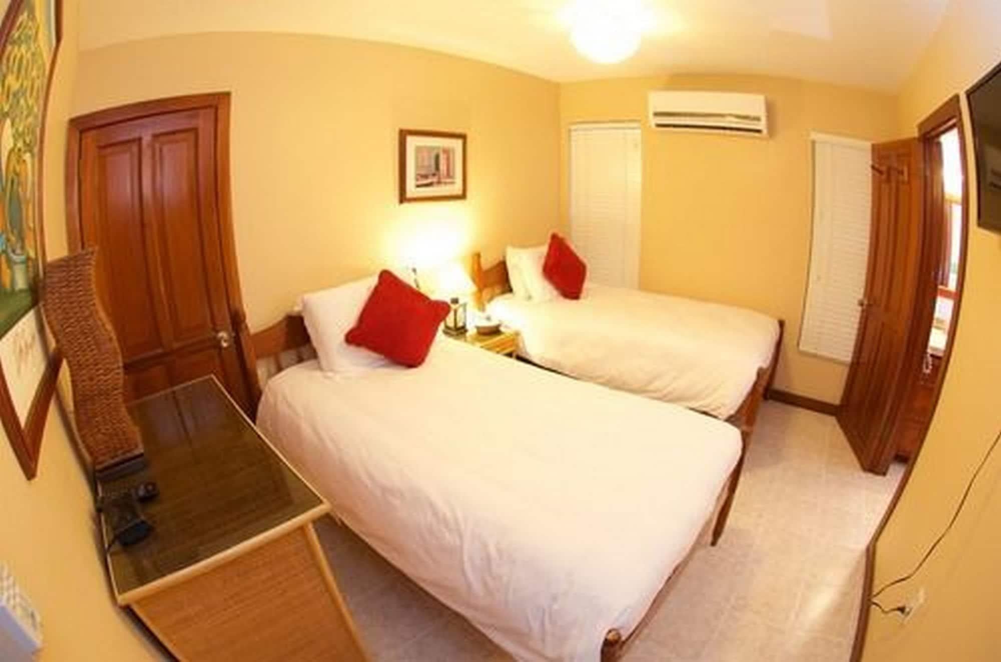 Suite Ocean Front Two Bedrooms