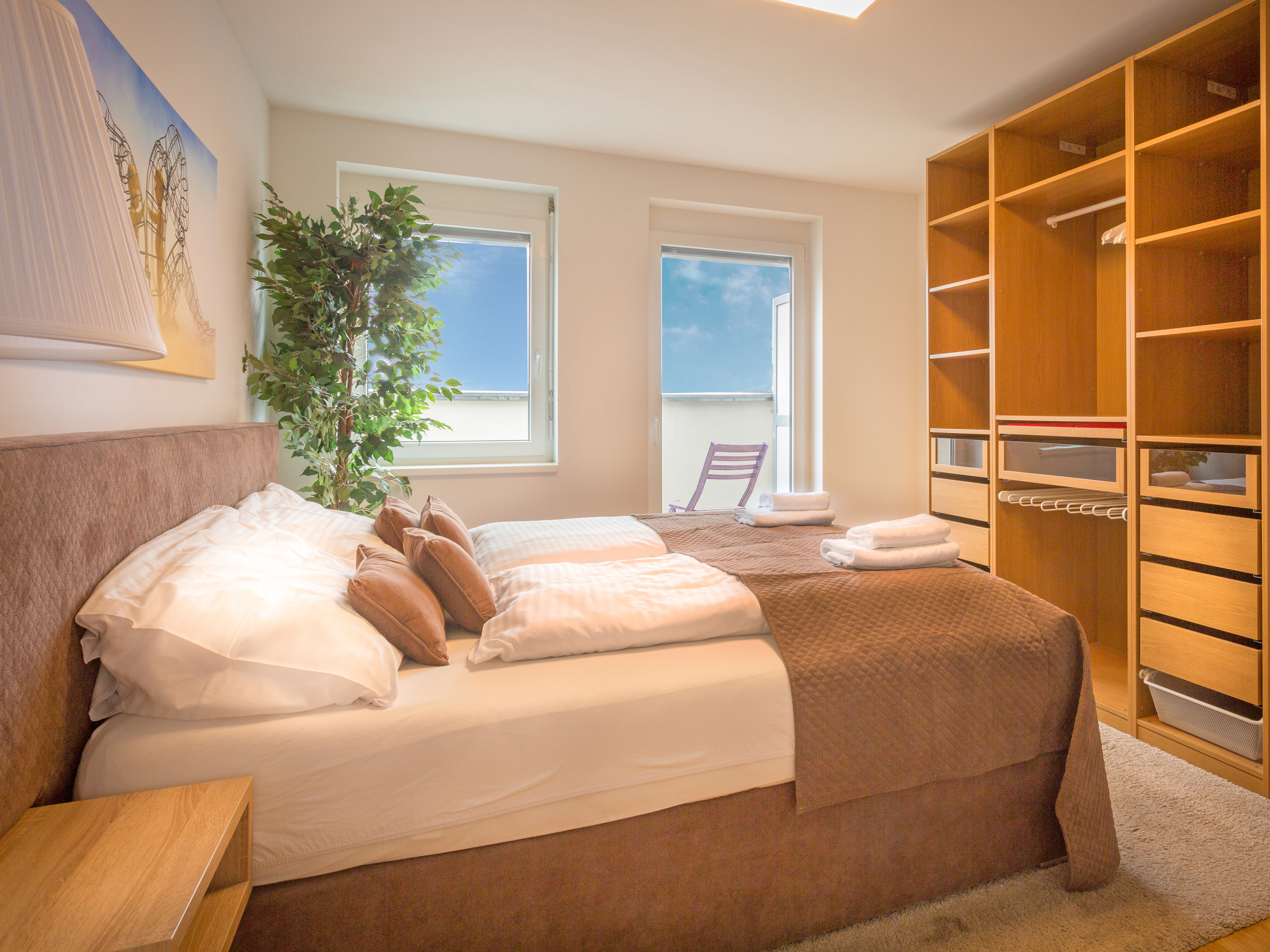 Apartment Two Bedrooms with Views