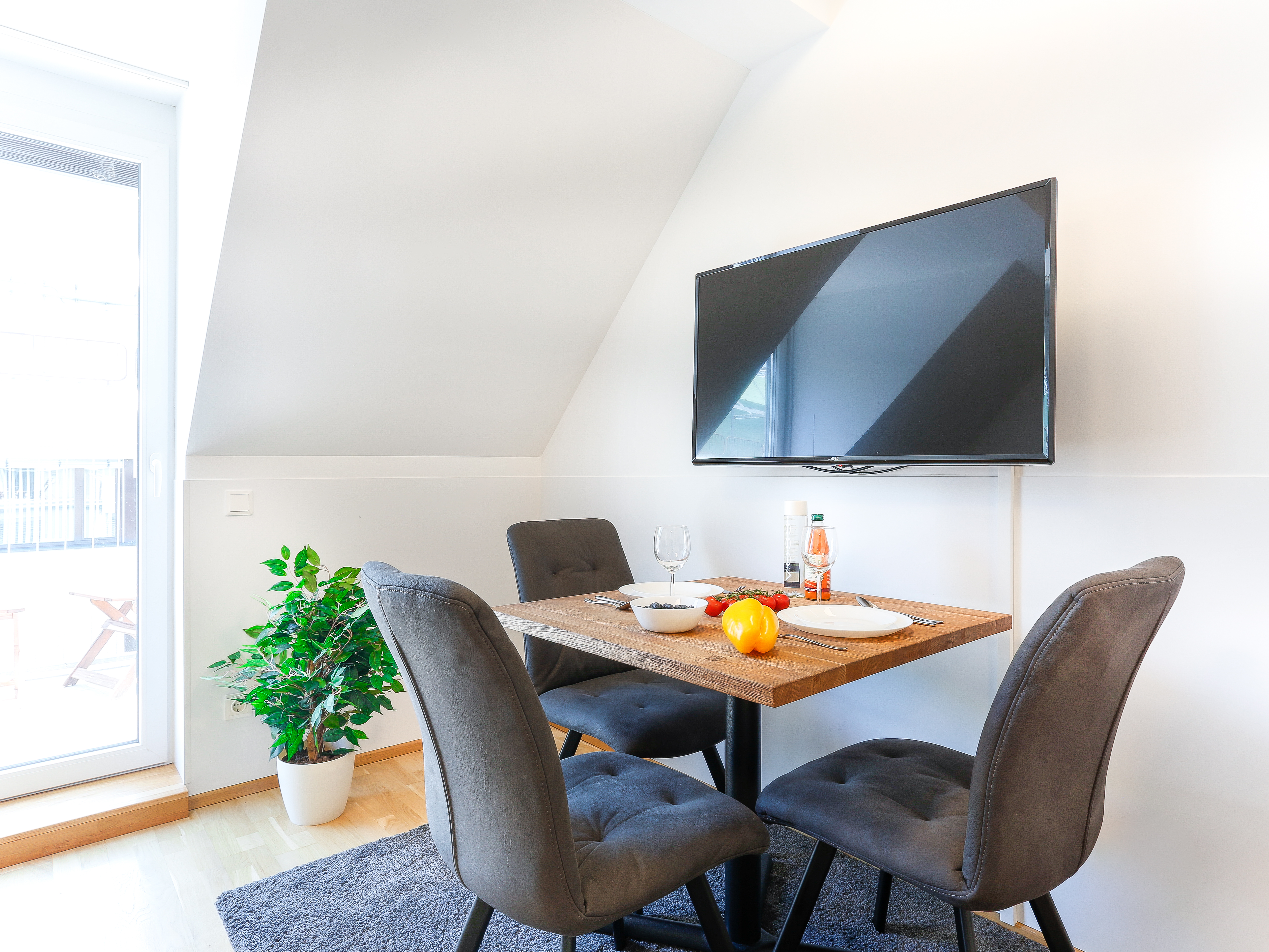 Apartment with Terrace