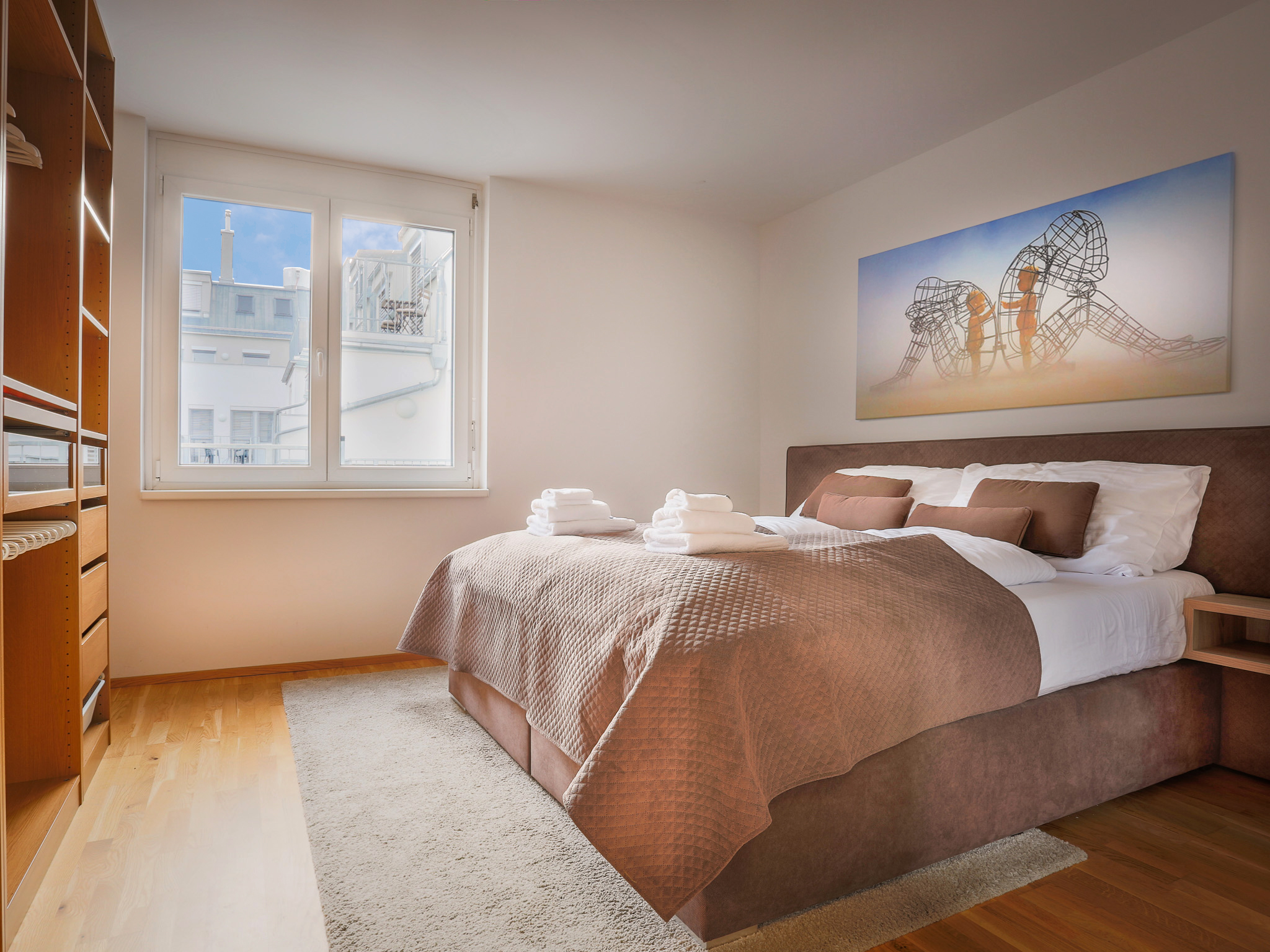 Apartment with Balcony