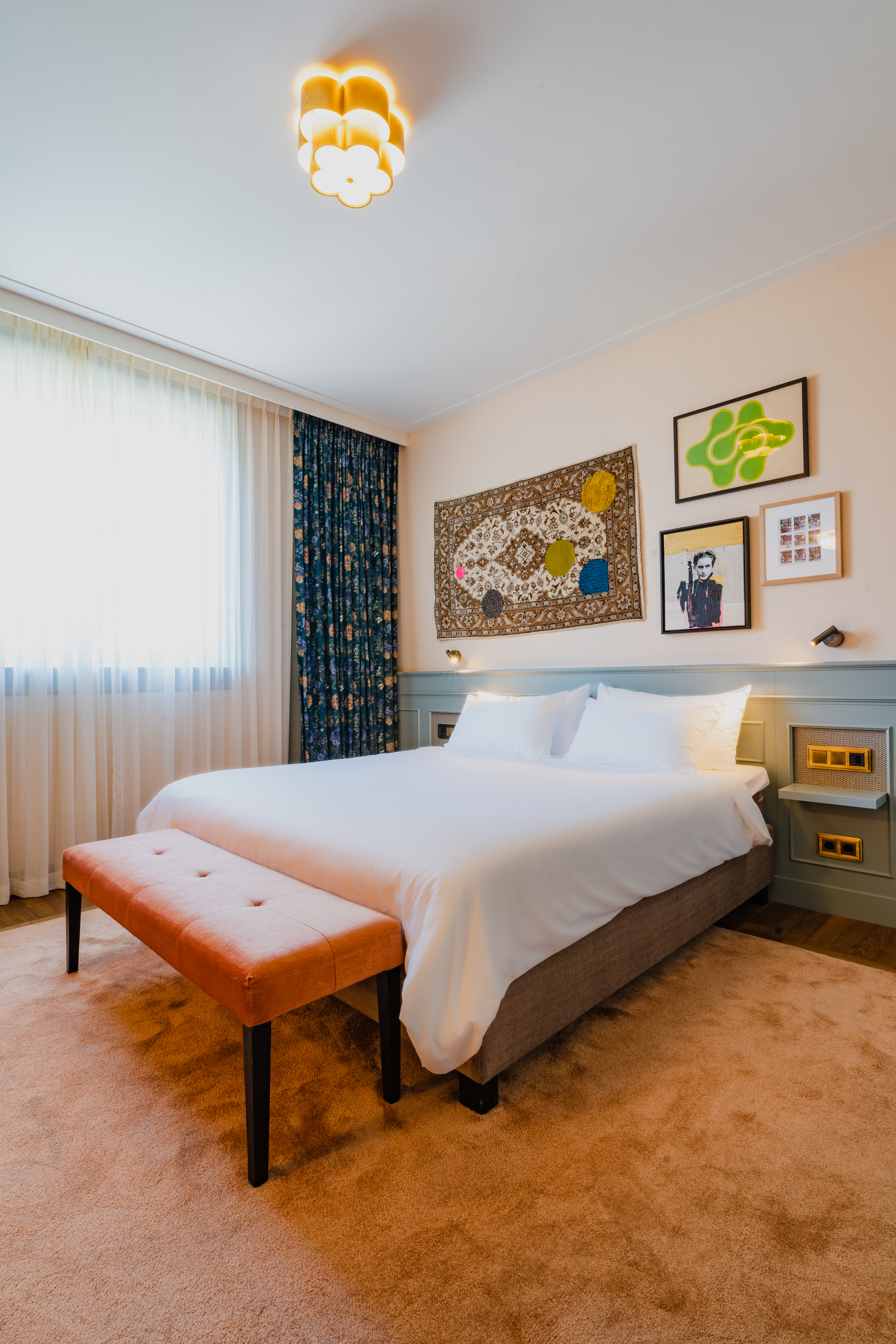 Double or Twin Deluxe