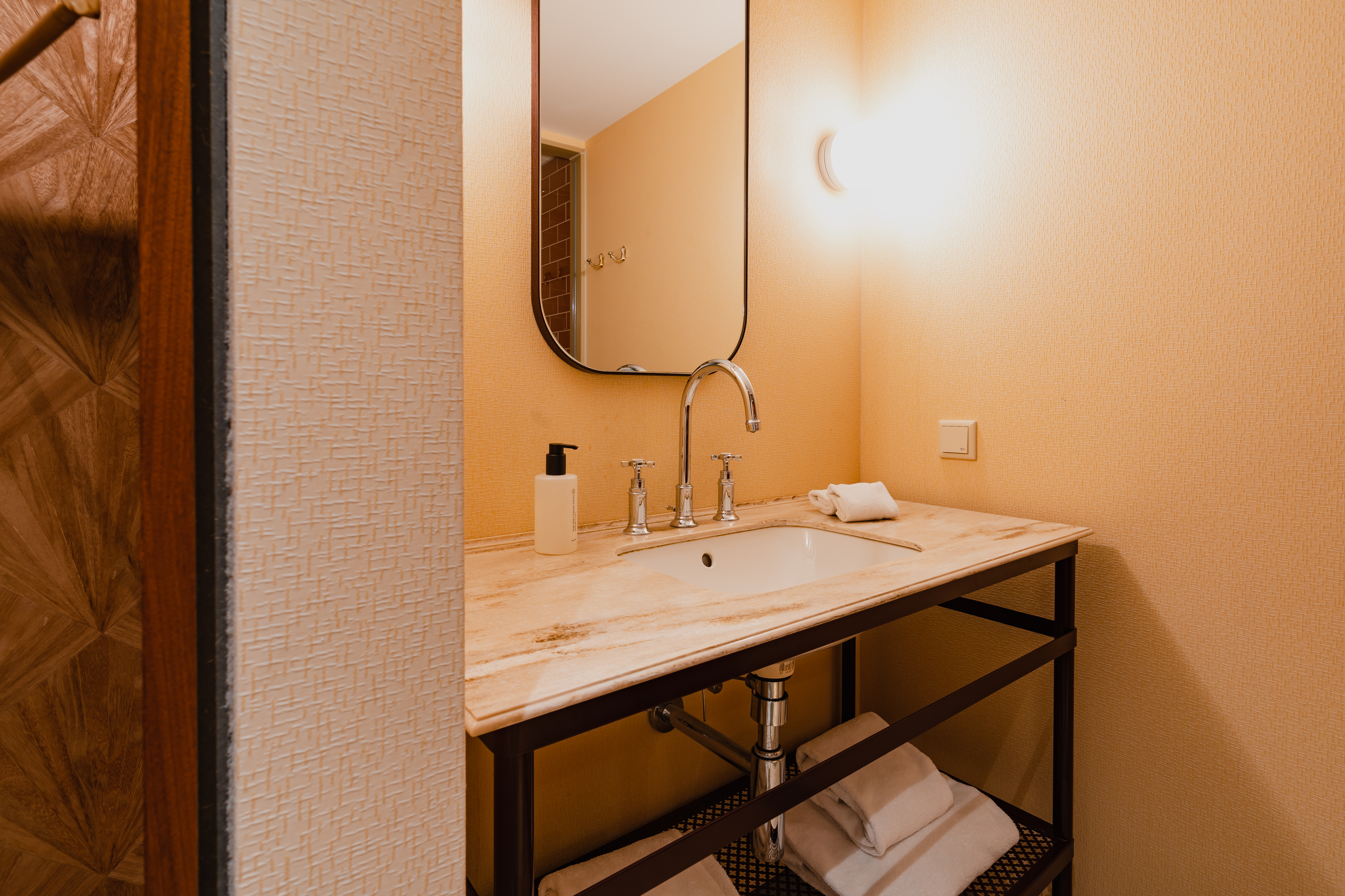 Double or Twin Deluxe