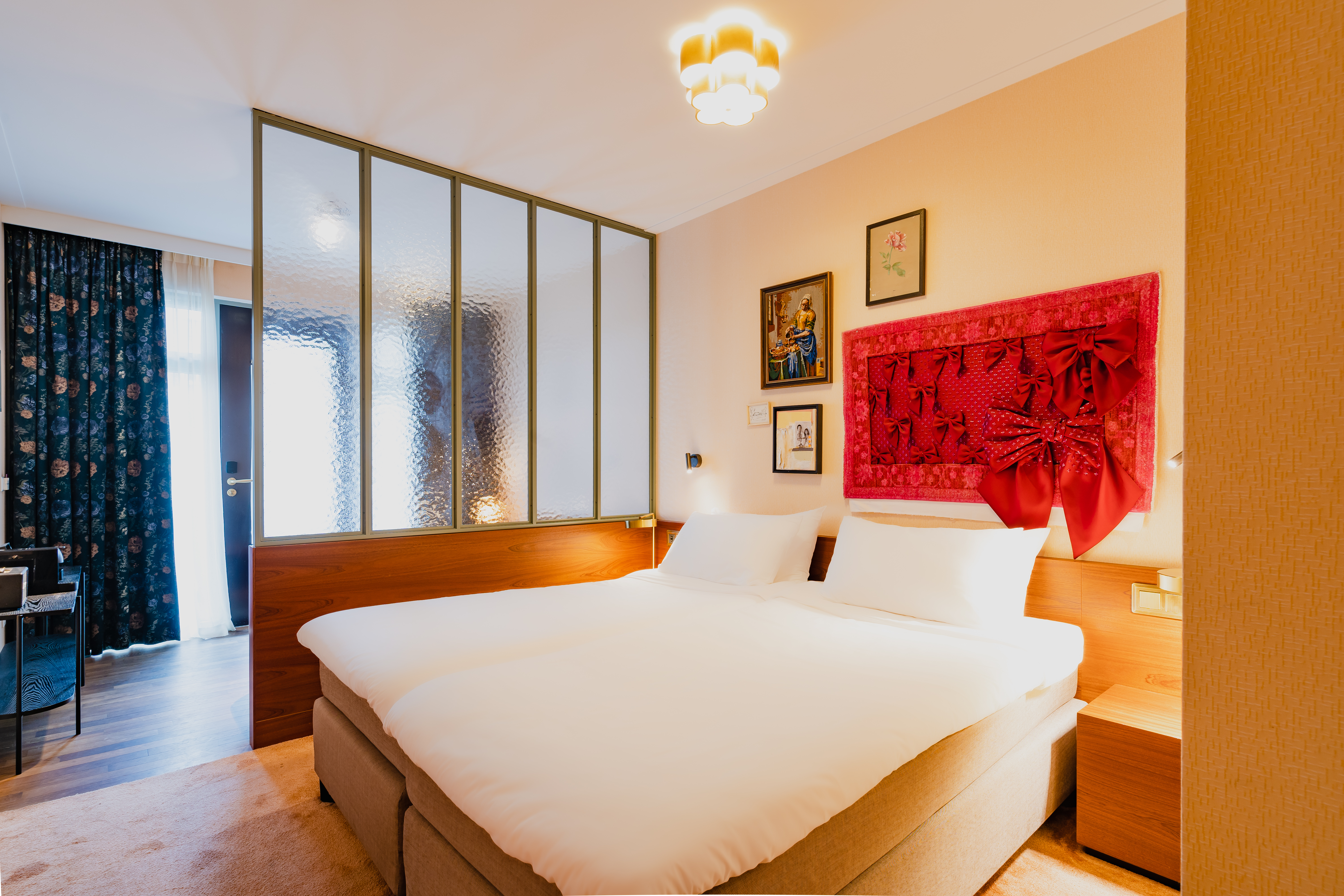 Double or Twin Deluxe