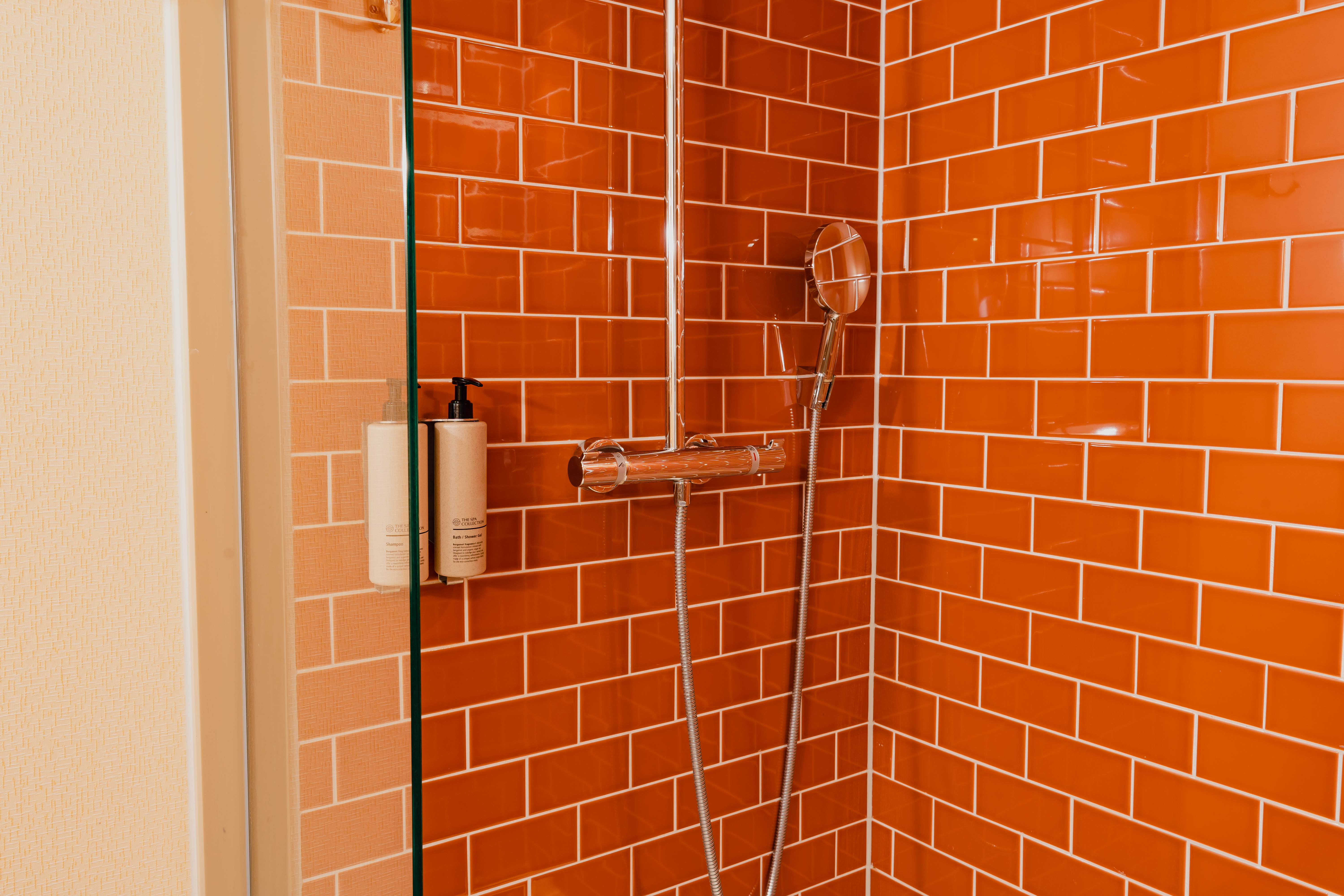 Double or Twin Deluxe