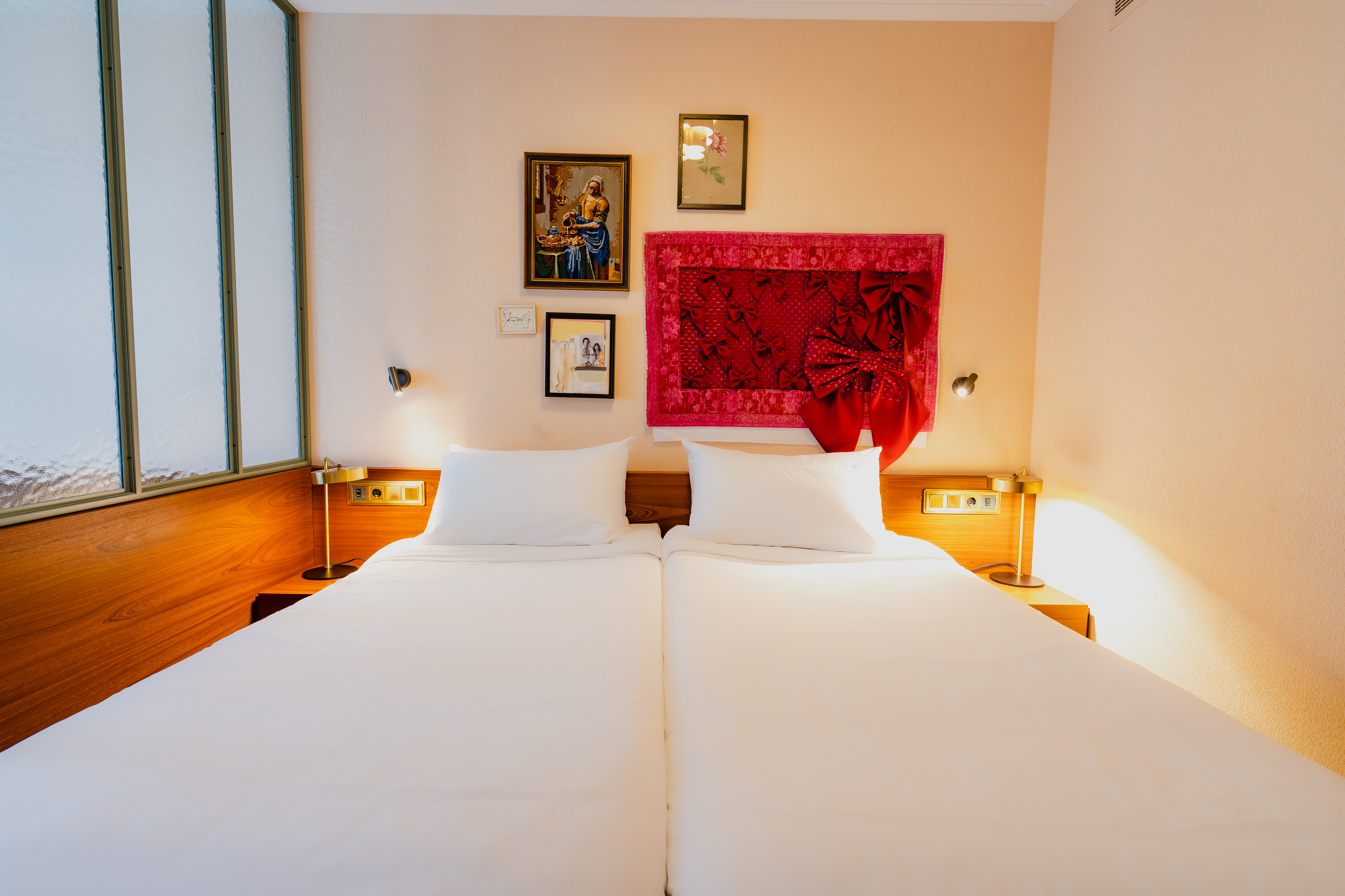 Double or Twin Deluxe