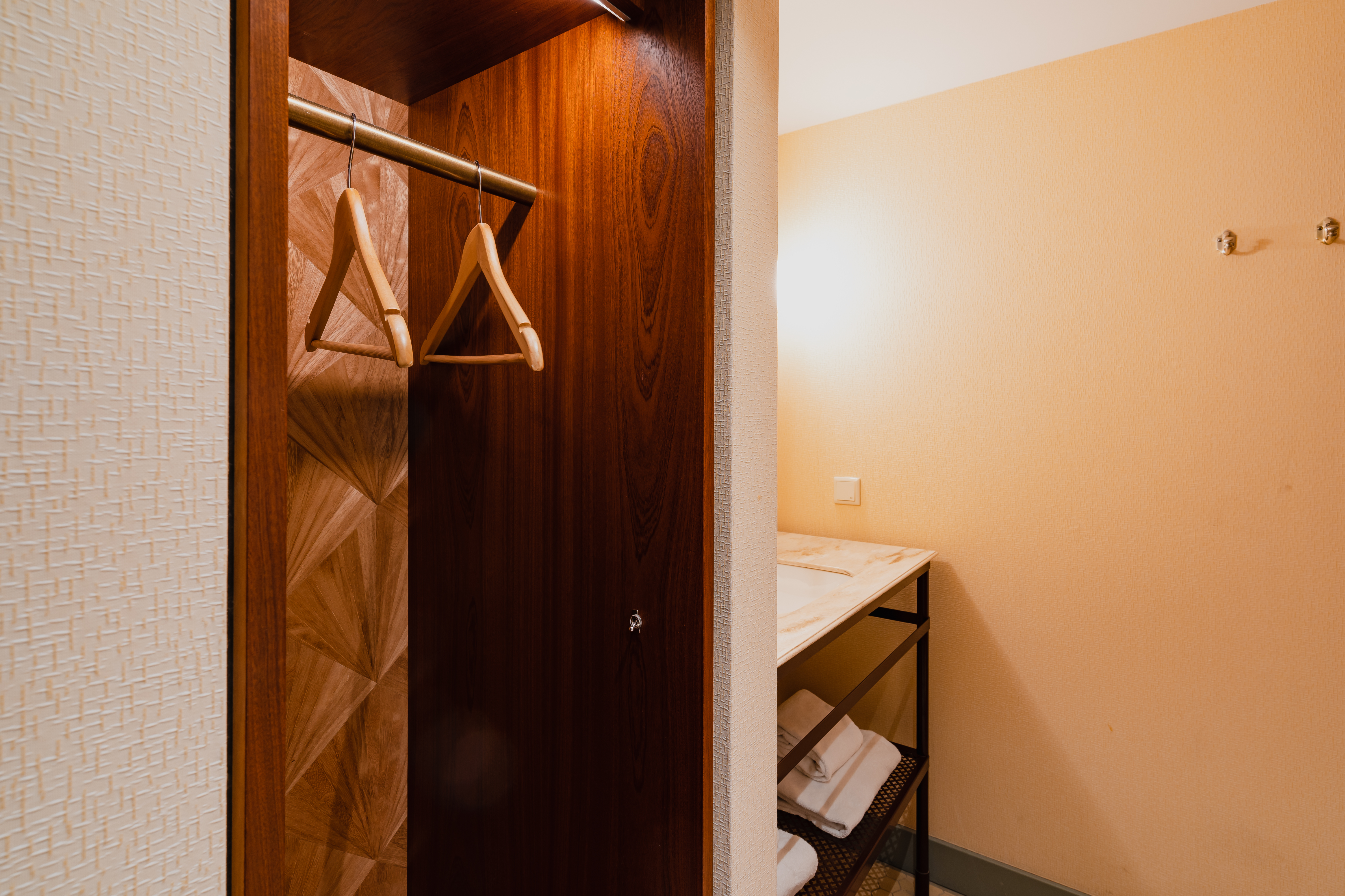 Double or Twin Deluxe