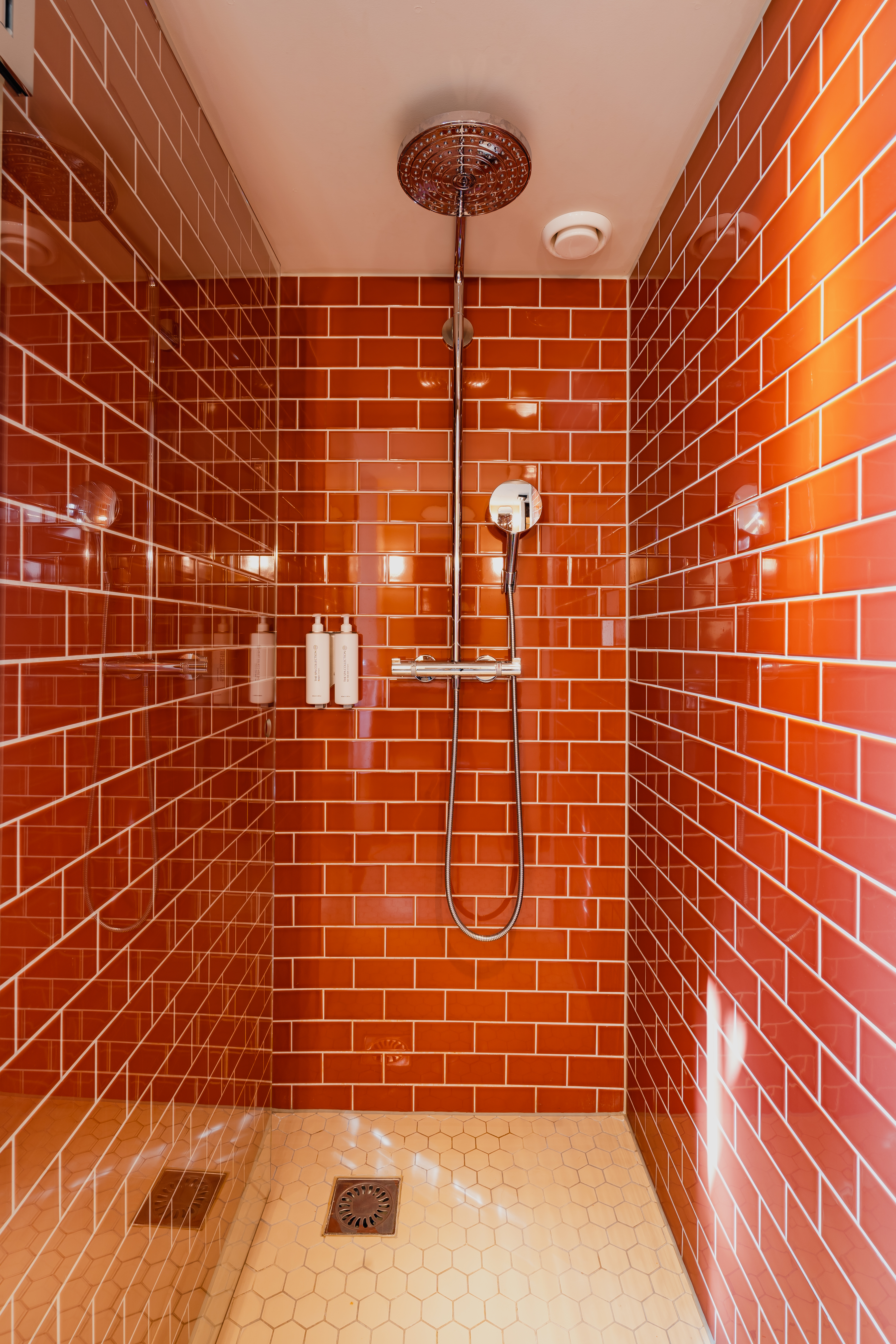 Junior Suite King Size Bed