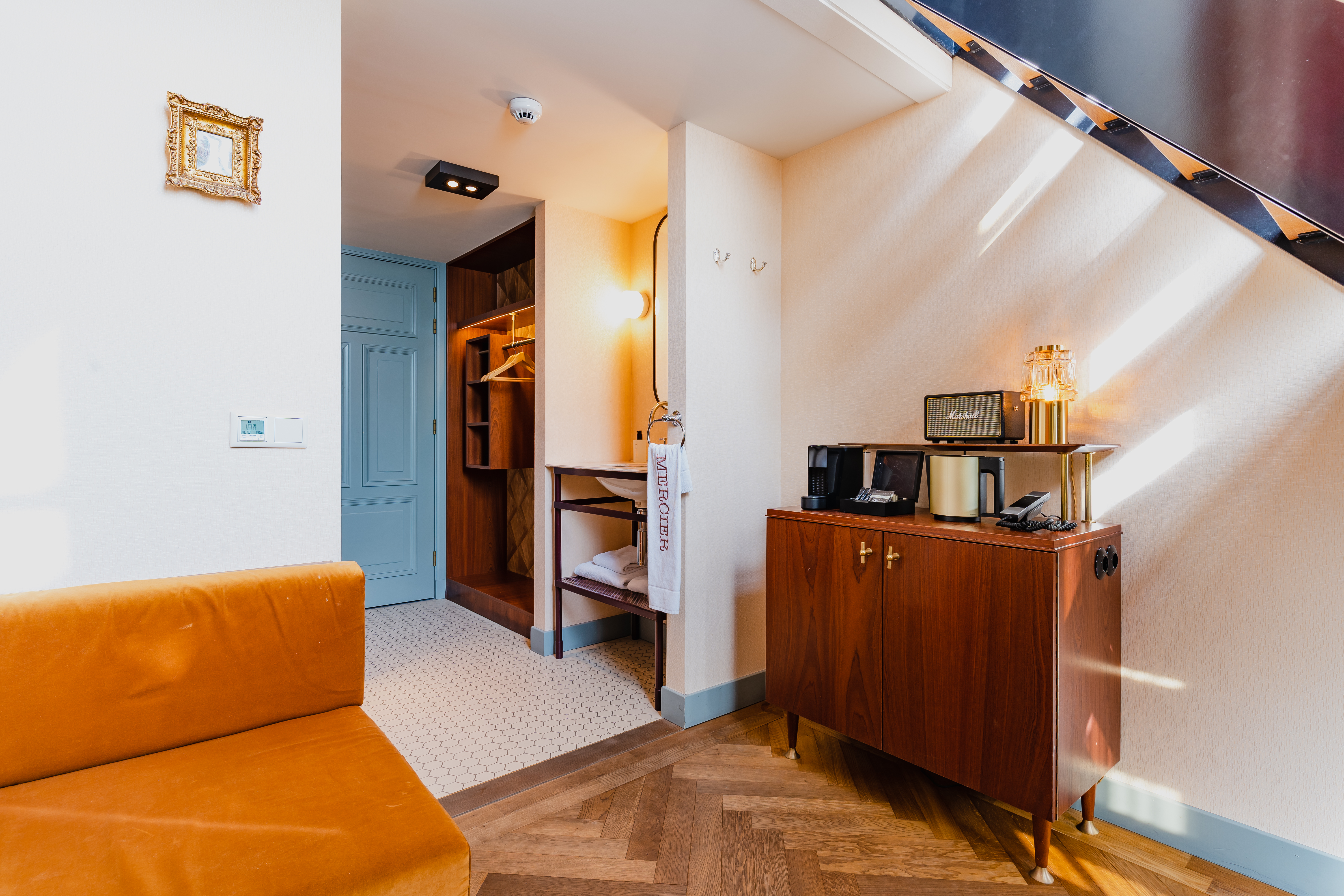 Junior Suite King Size Bed