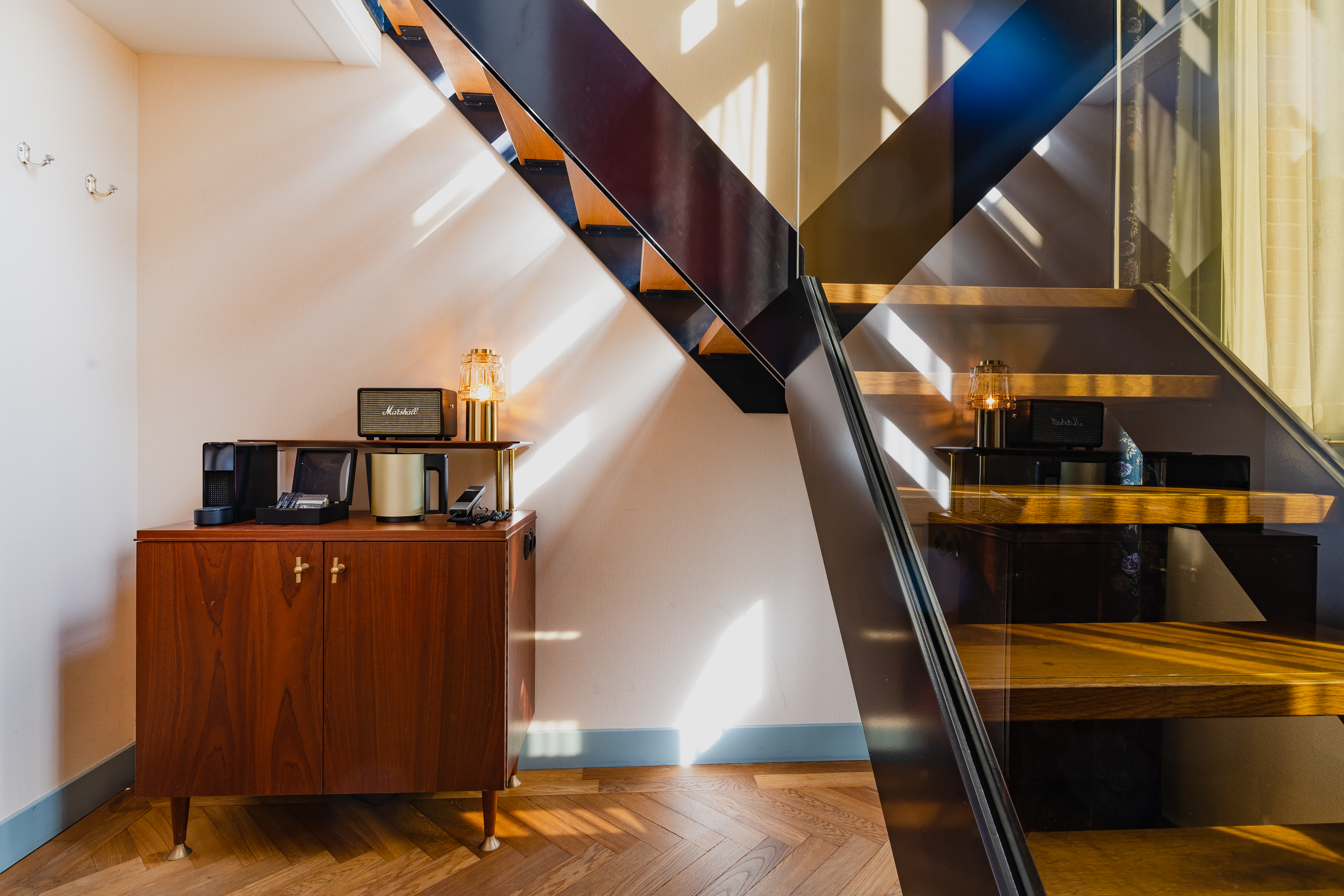 Junior Suite King Size Bed