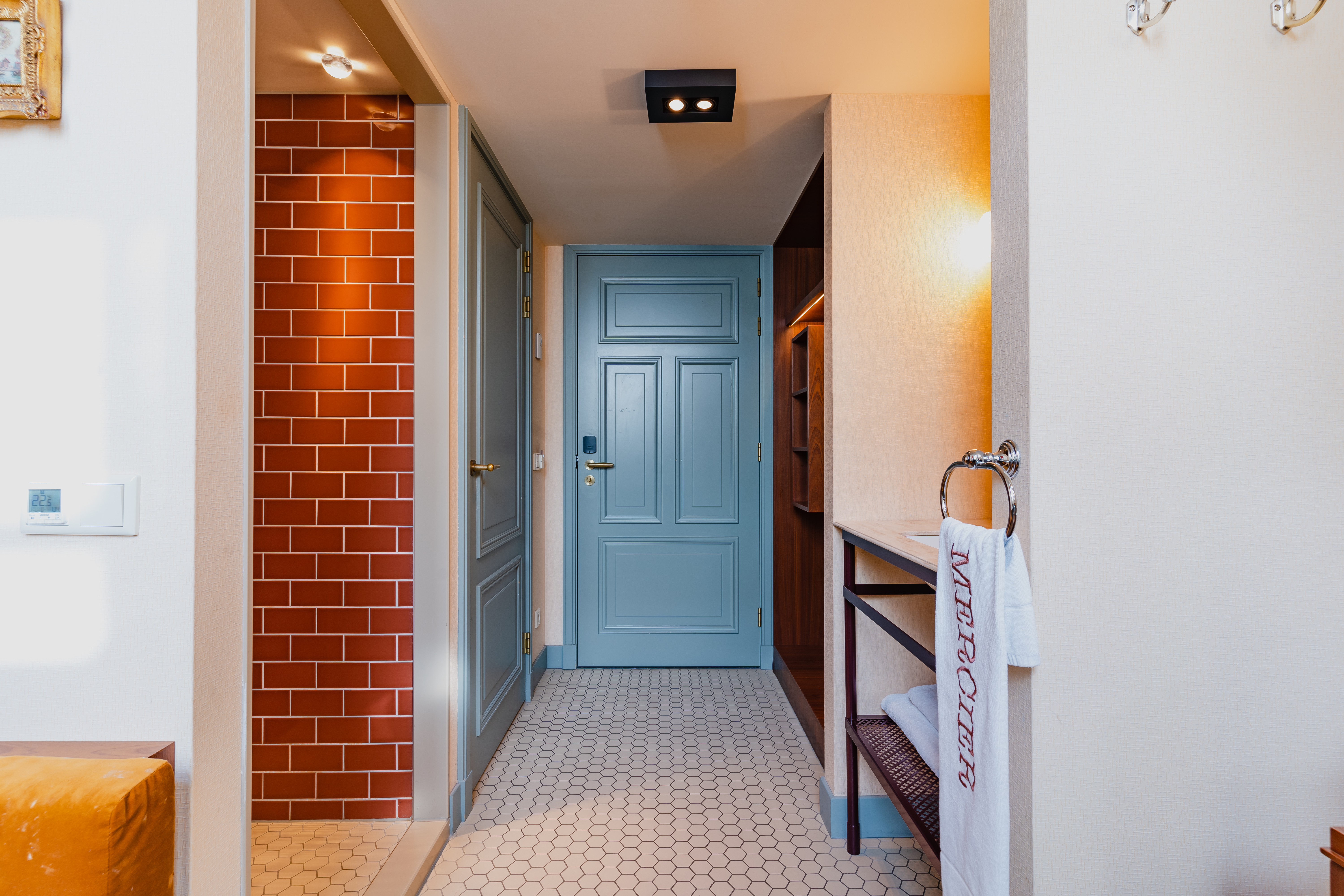 Junior Suite King Size Bed