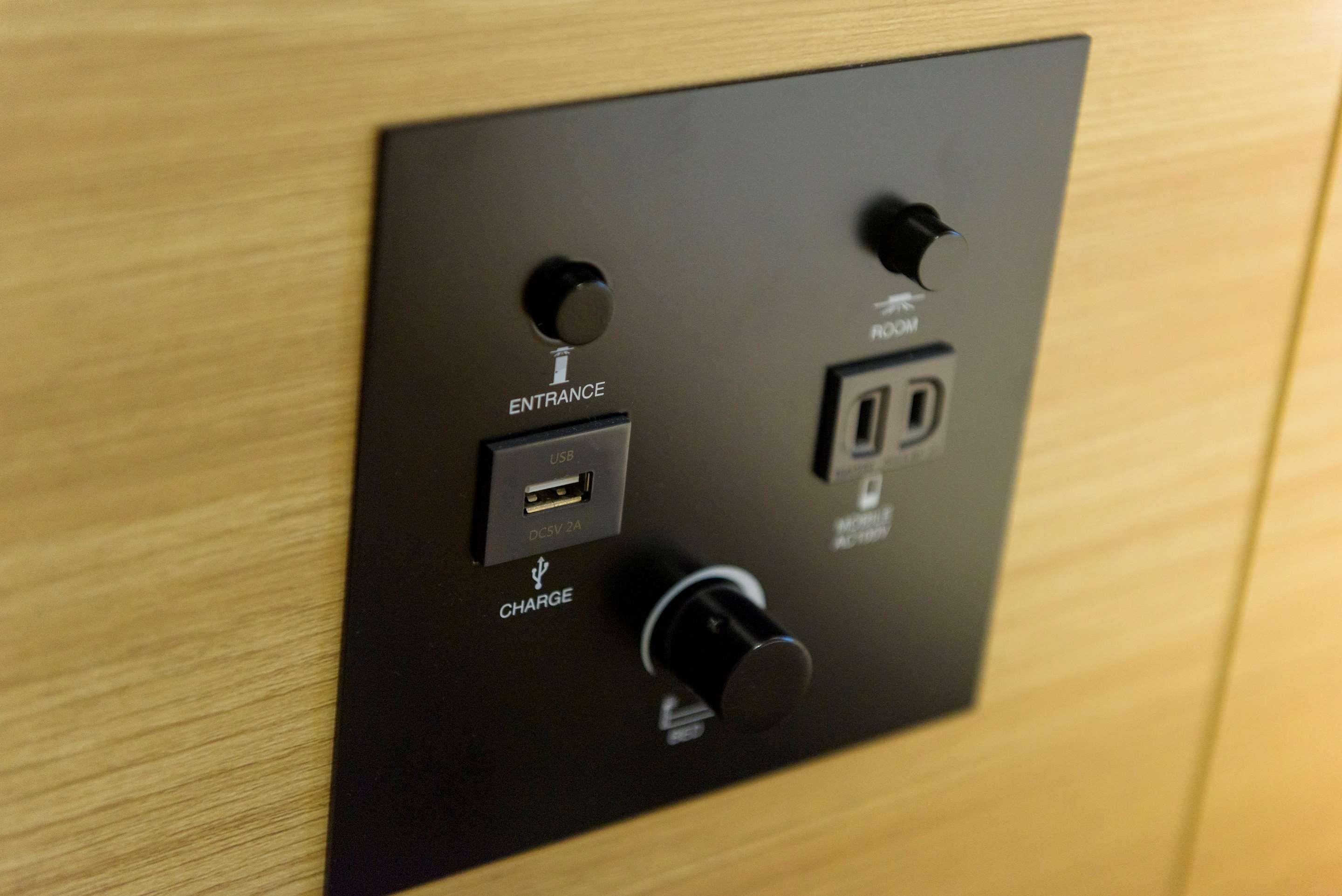 Double Queen Bed Non Smoking