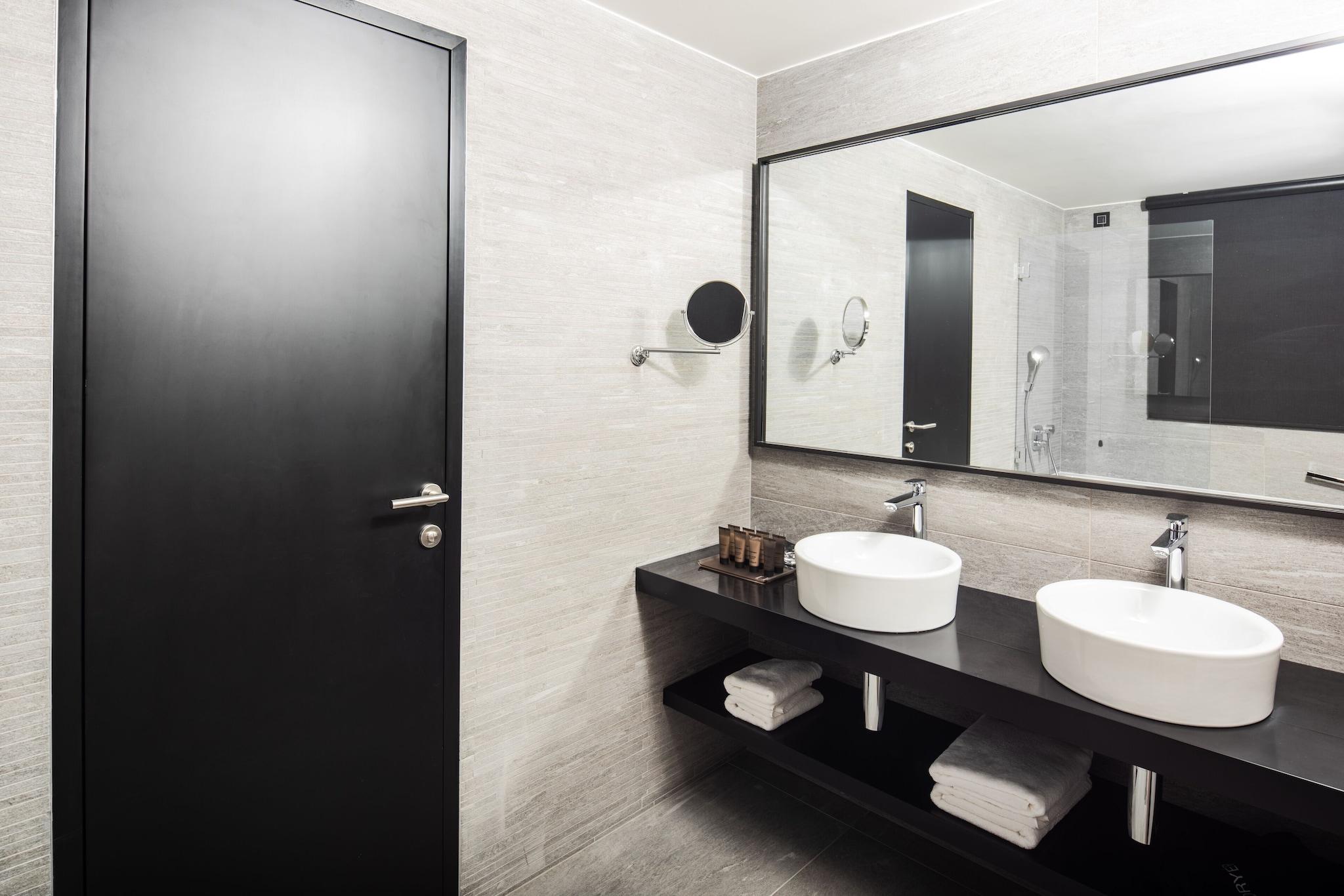 Double Superior Sea View