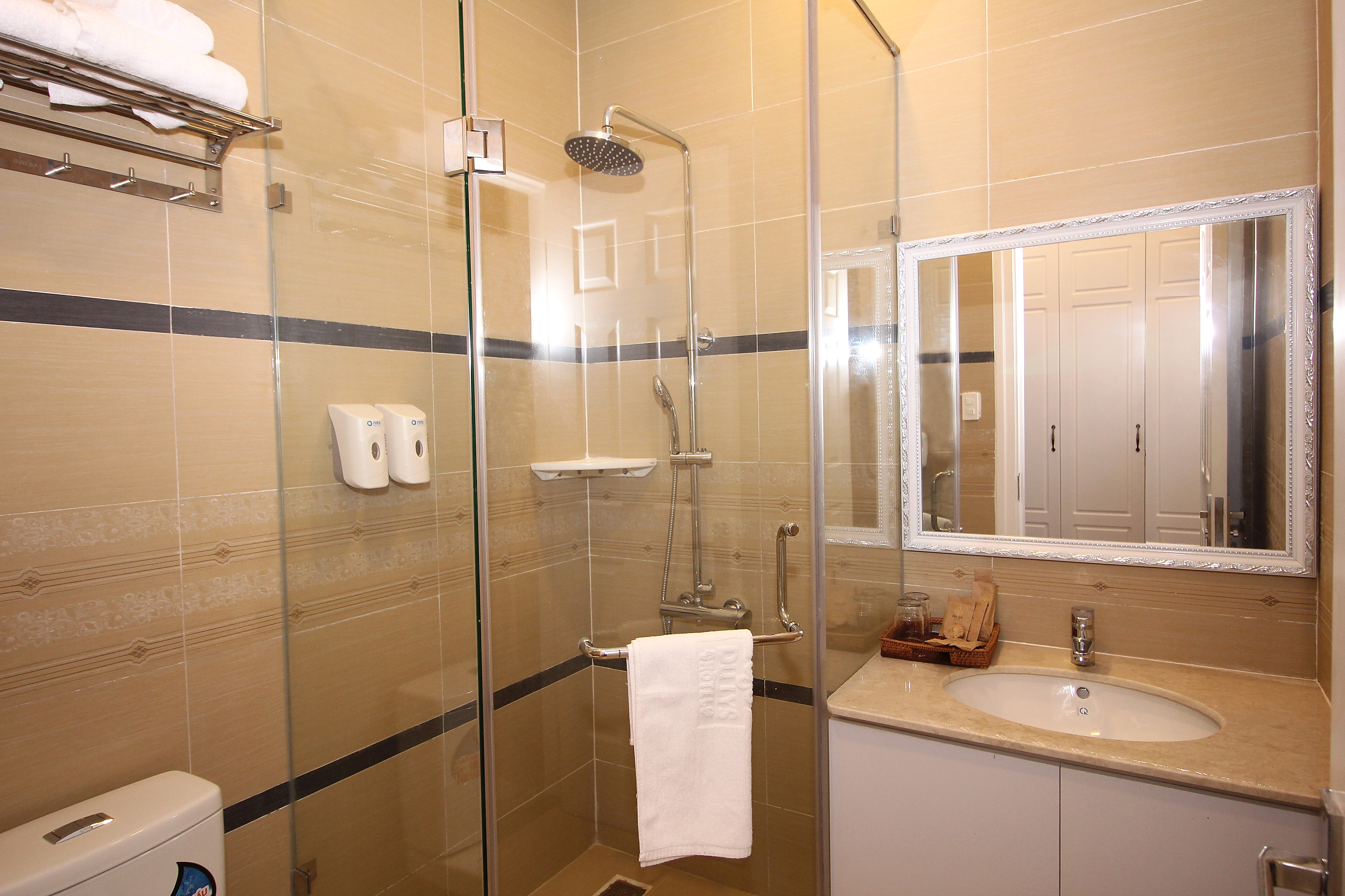 Double or Twin Standard