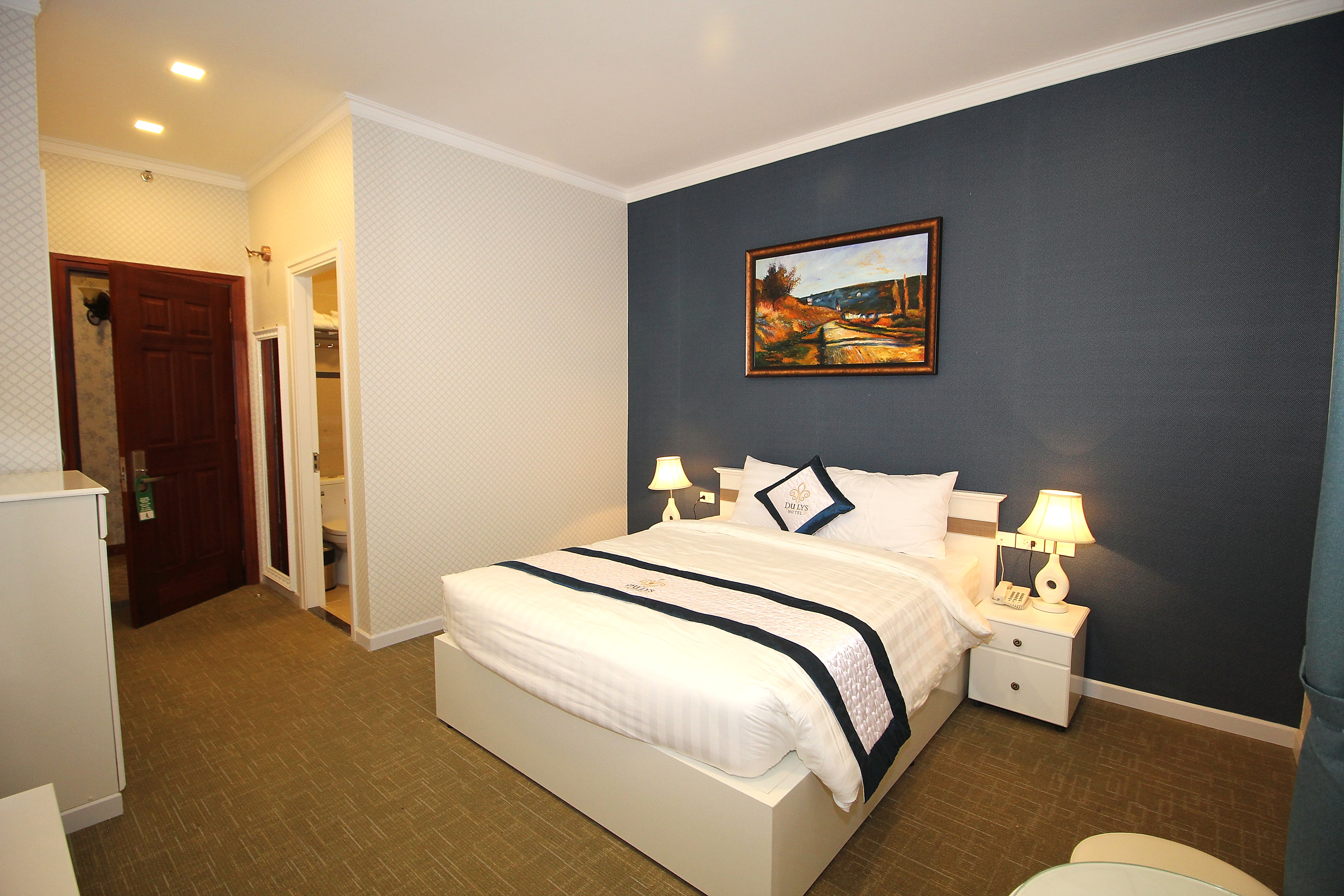 Double or Twin Standard