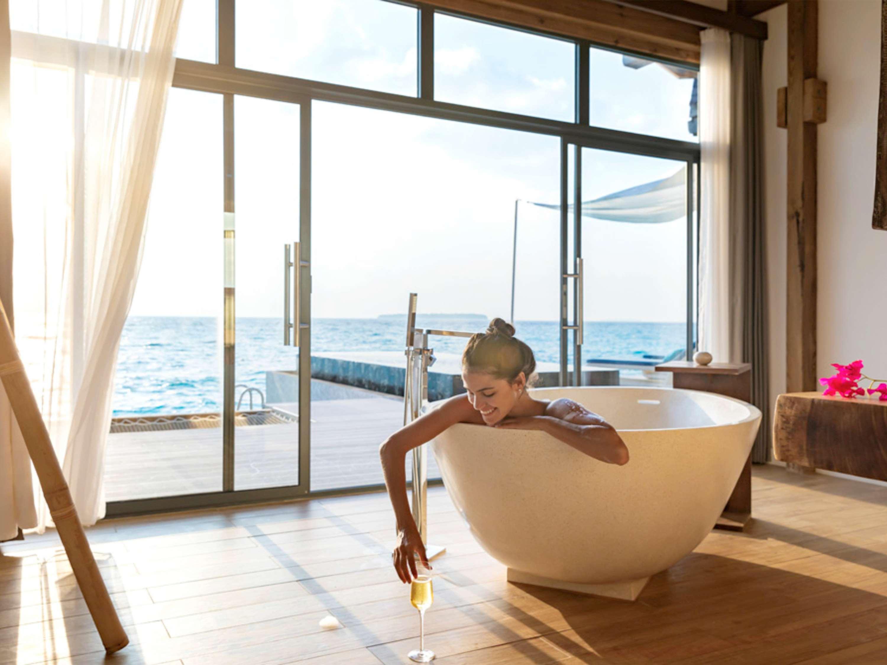 Villa Ocean View King Bed