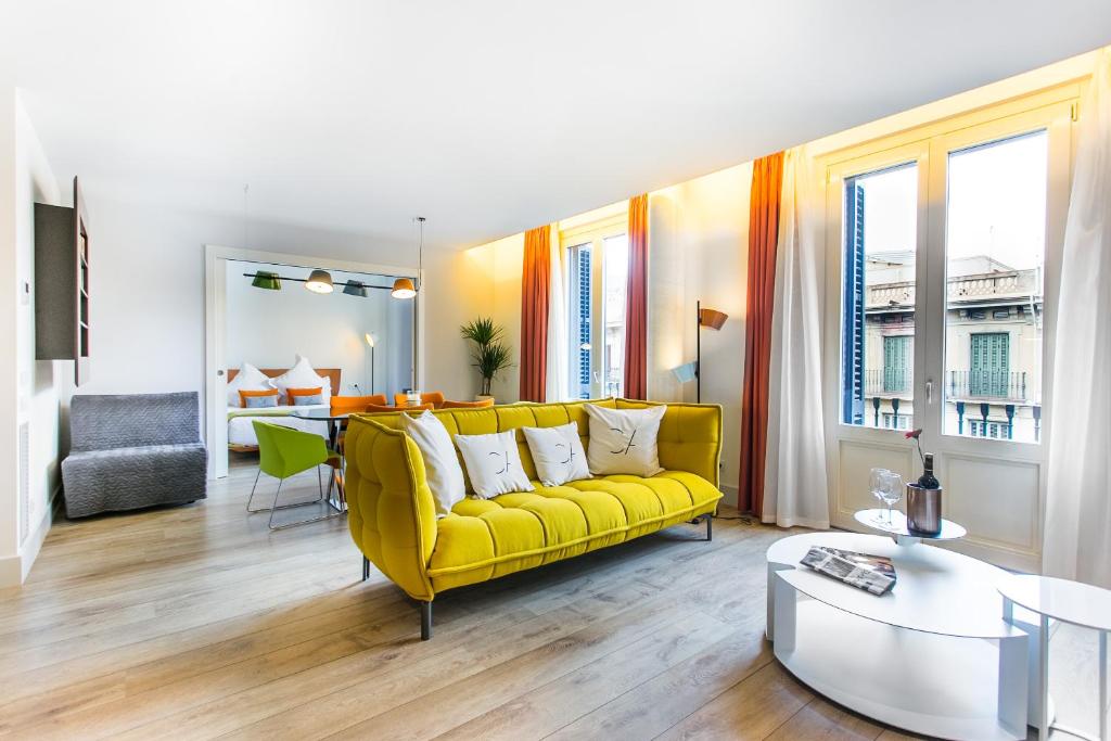 Apartment Capacity 4 Three Bedroom