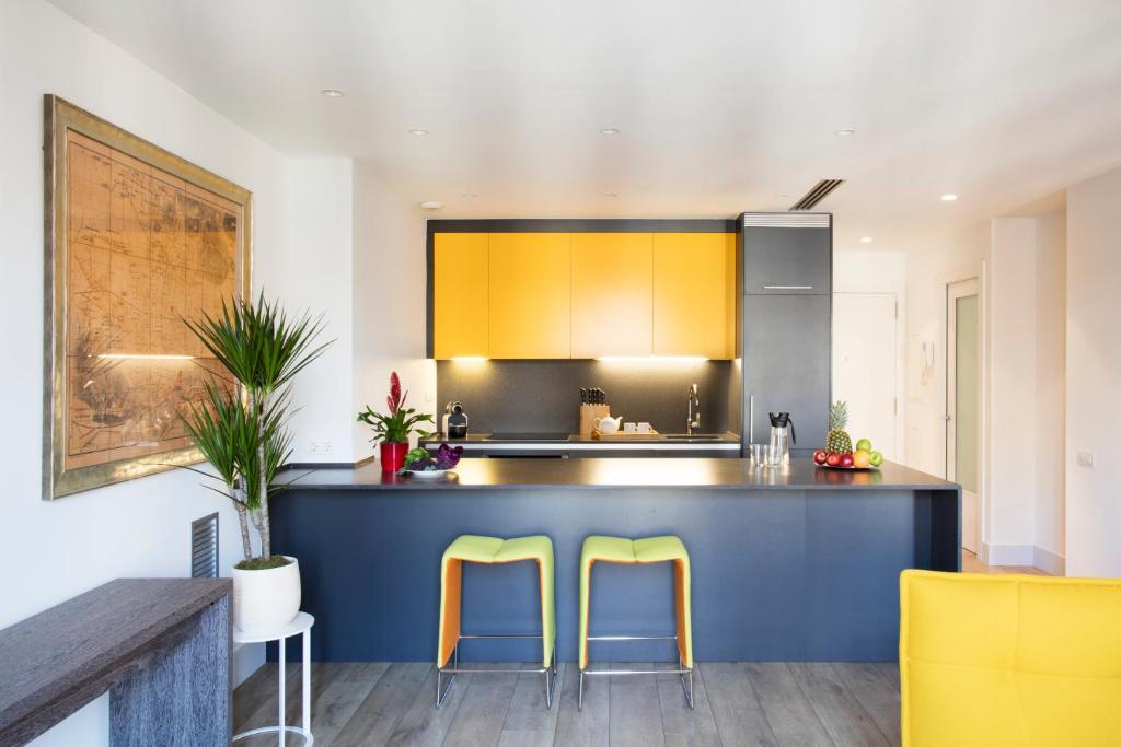 Apartment Capacity 4 Three Bedroom