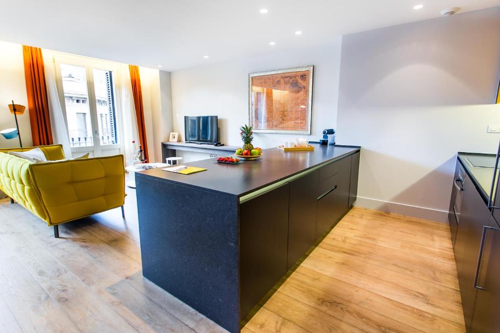 Apartment Capacity 5 Three Bedroom