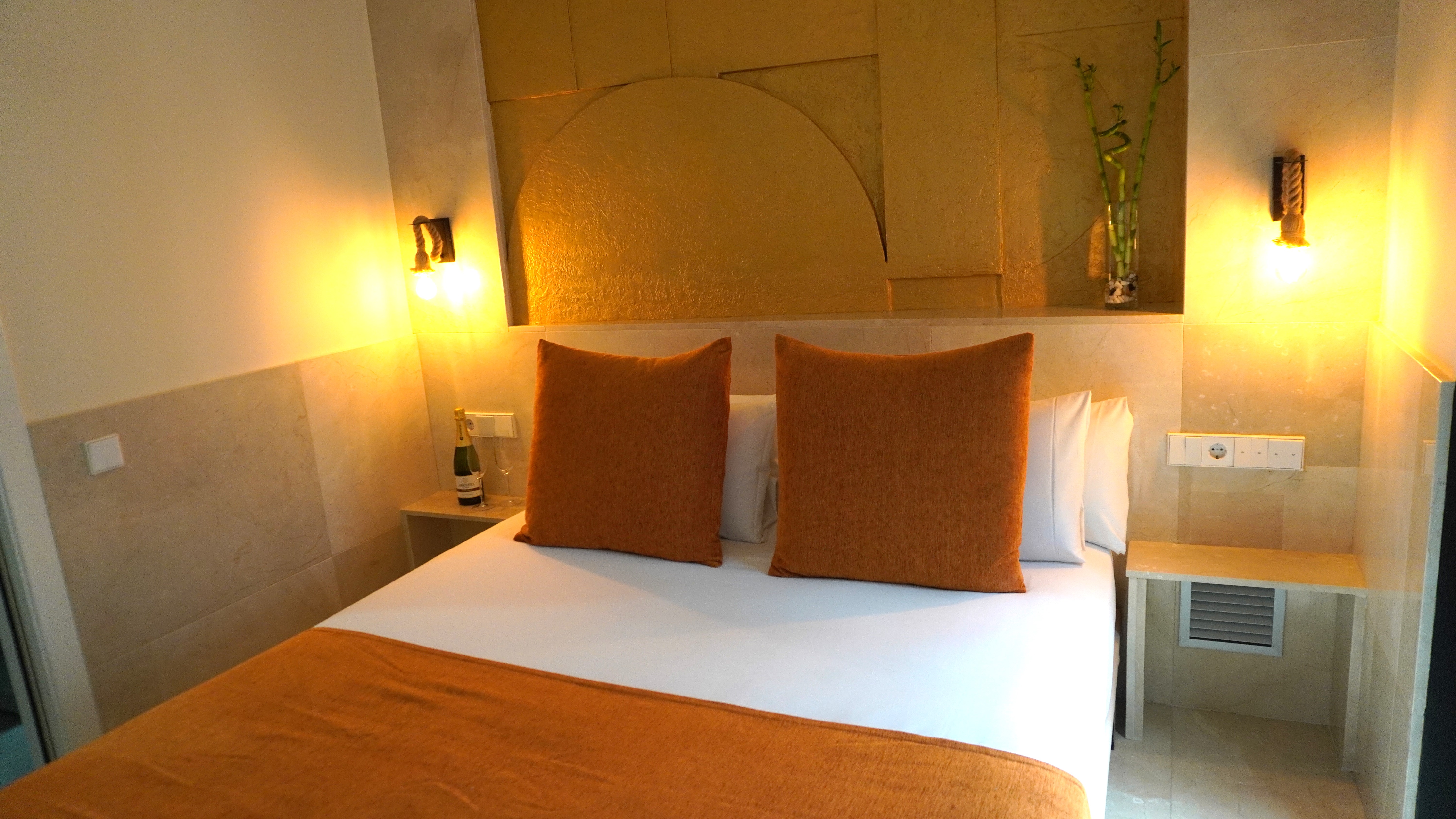 Apartment Capacity 5 Three Bedroom