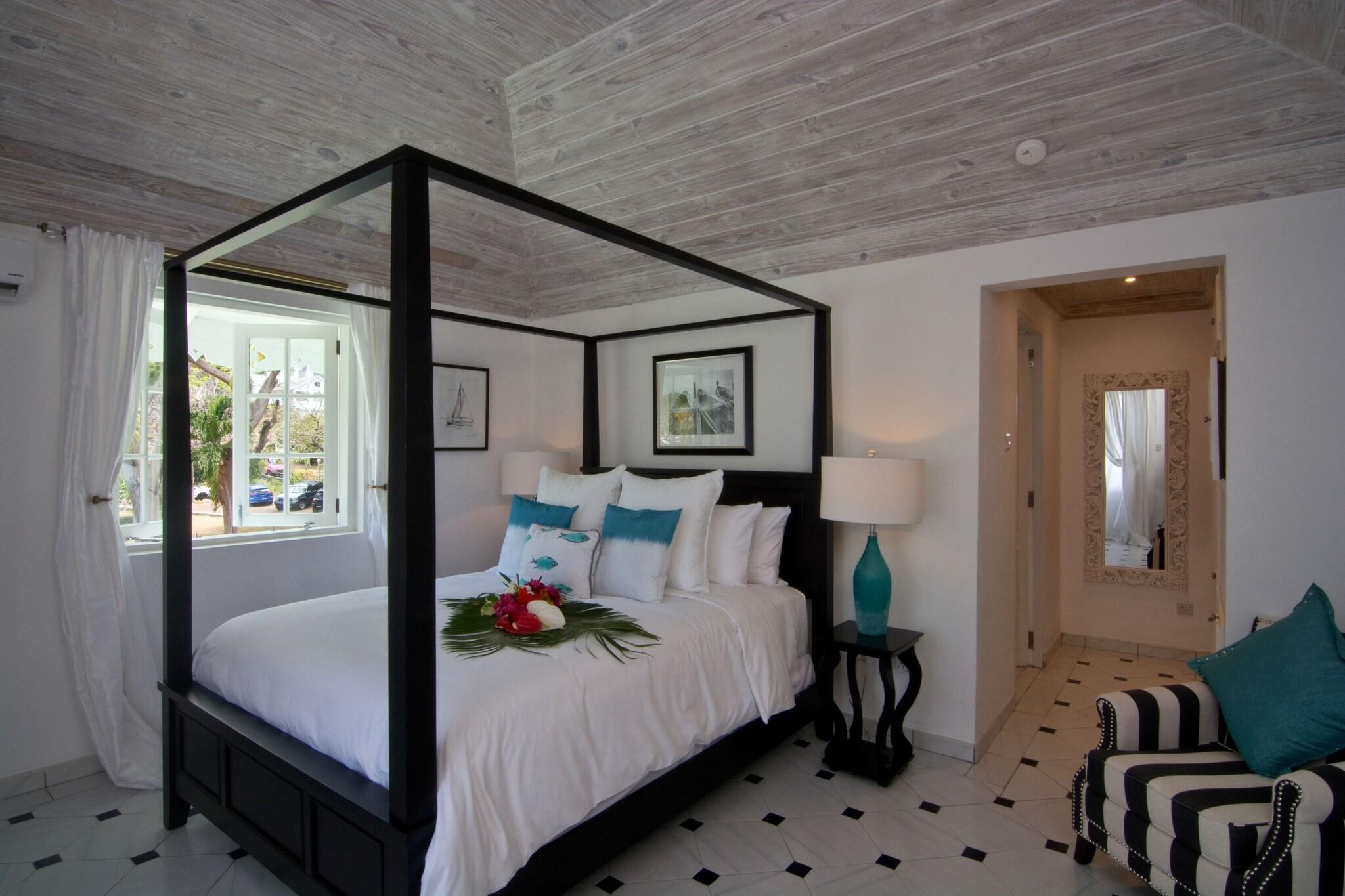 Double Queen Size Bed