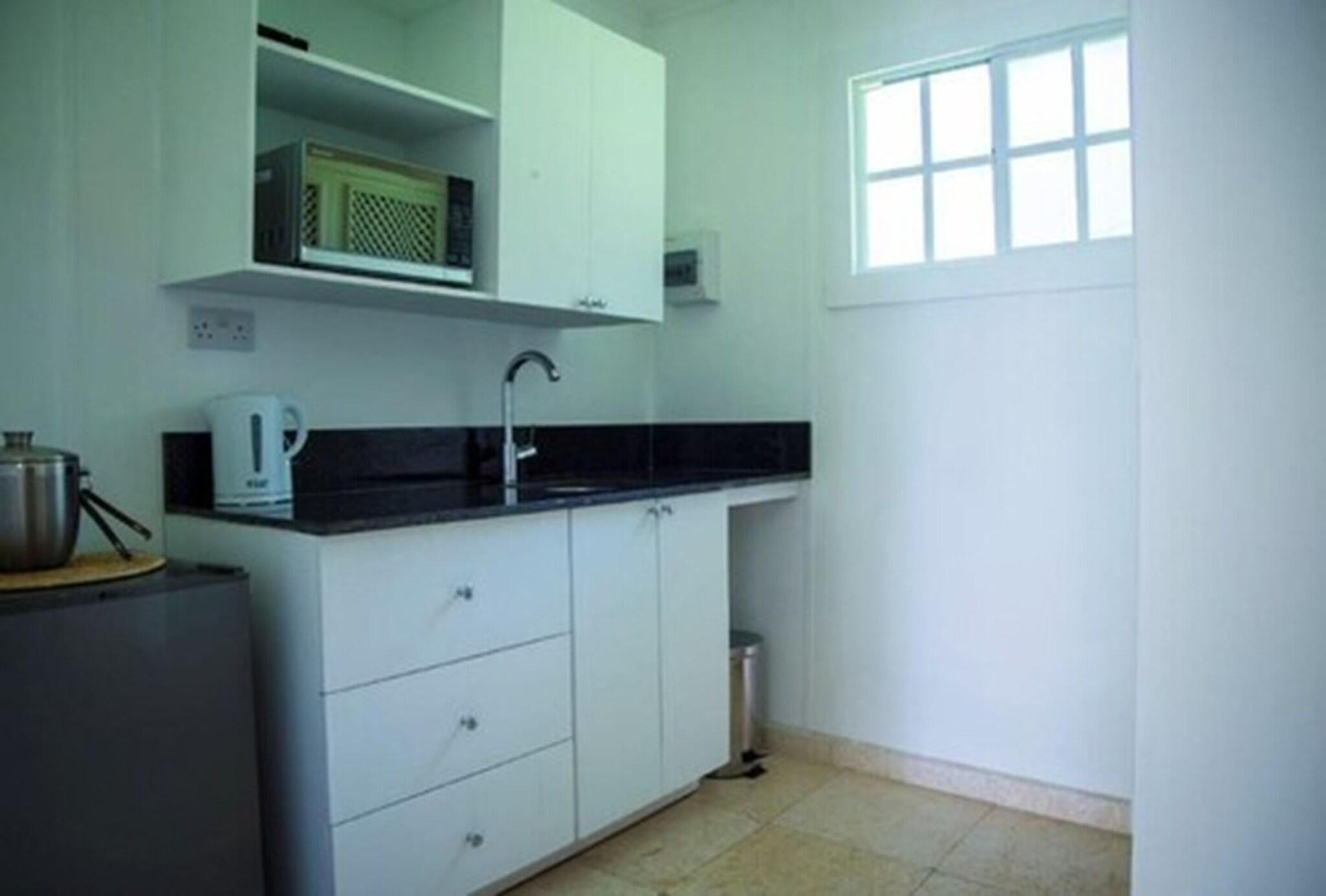 Suite with Kitchenette