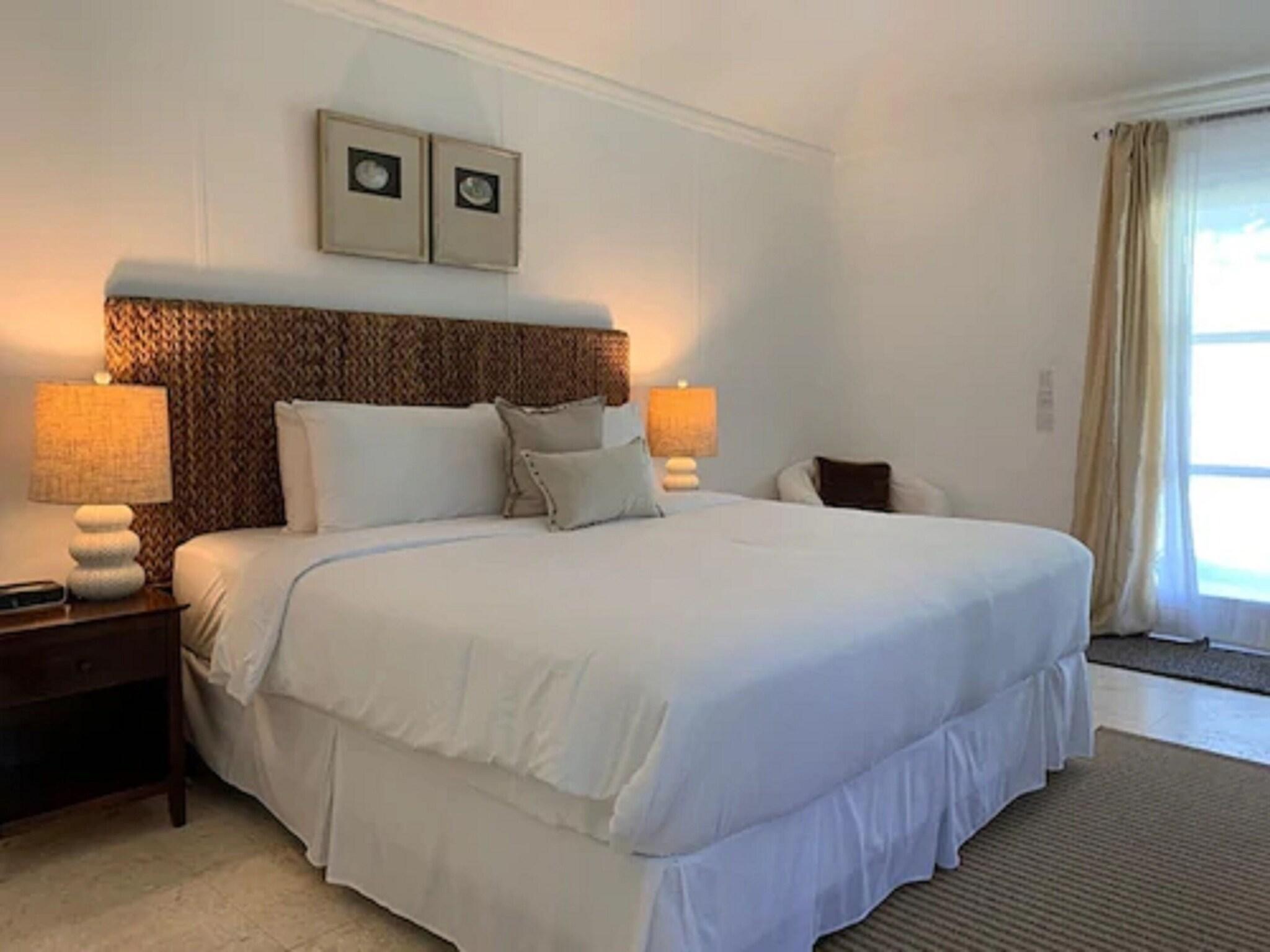 Suite with Kitchenette