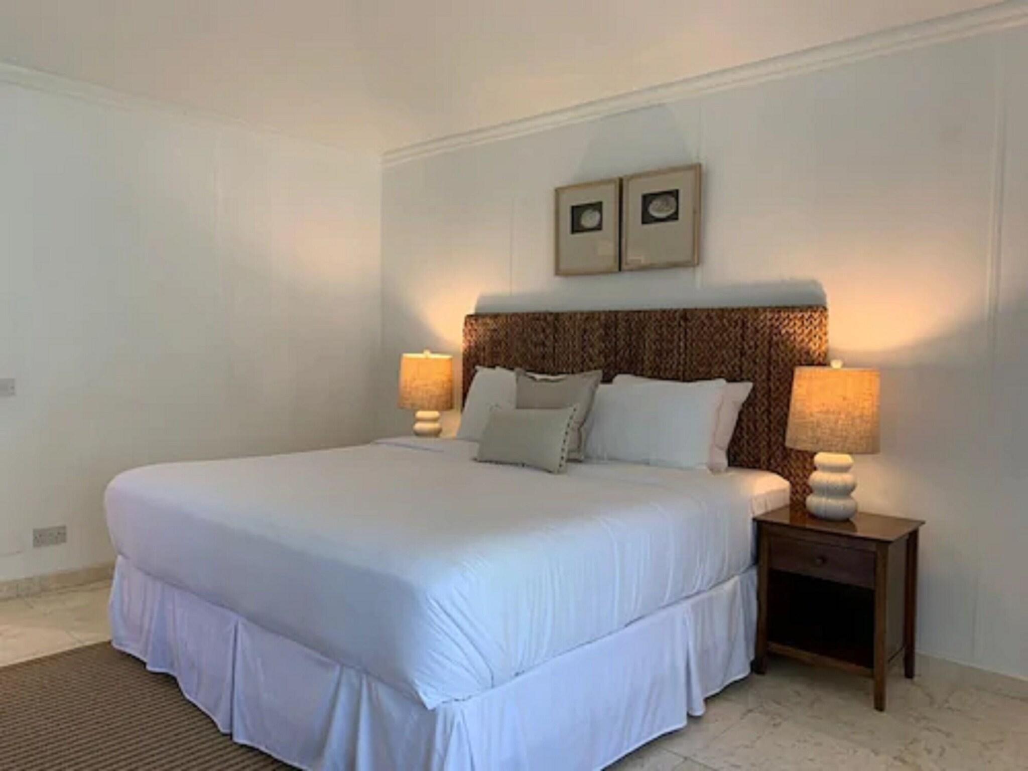 Suite with Kitchenette