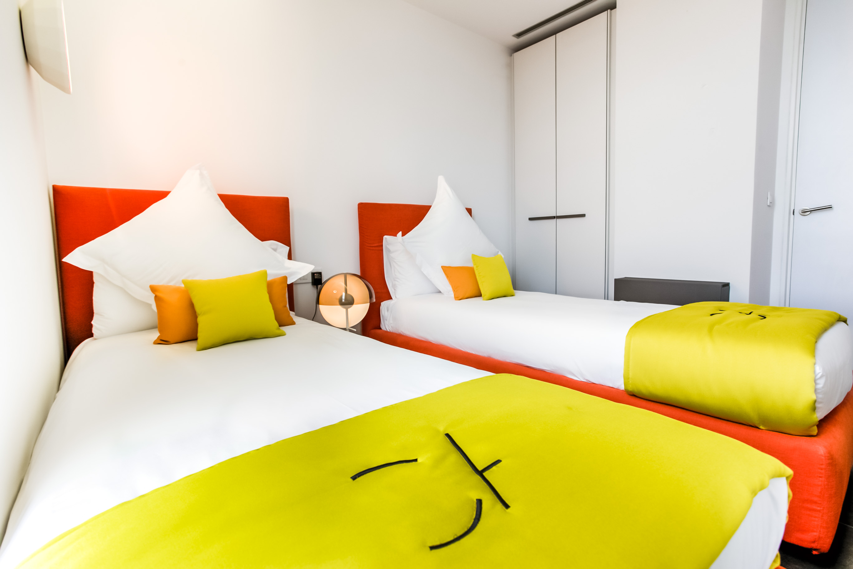 Apartment Capacity 6 Three Bedroom