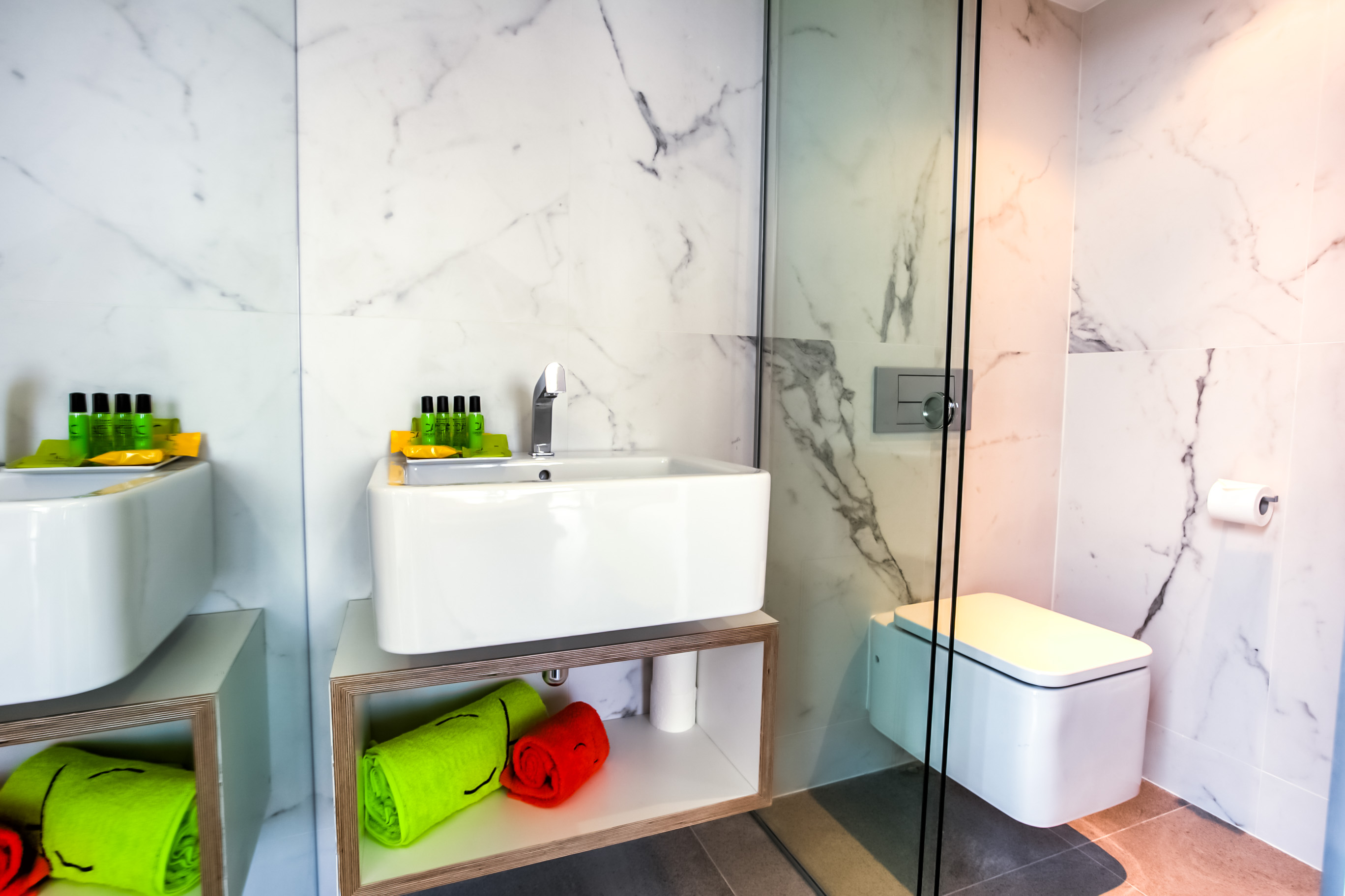 Apartment Capacity 5 Three Bedroom