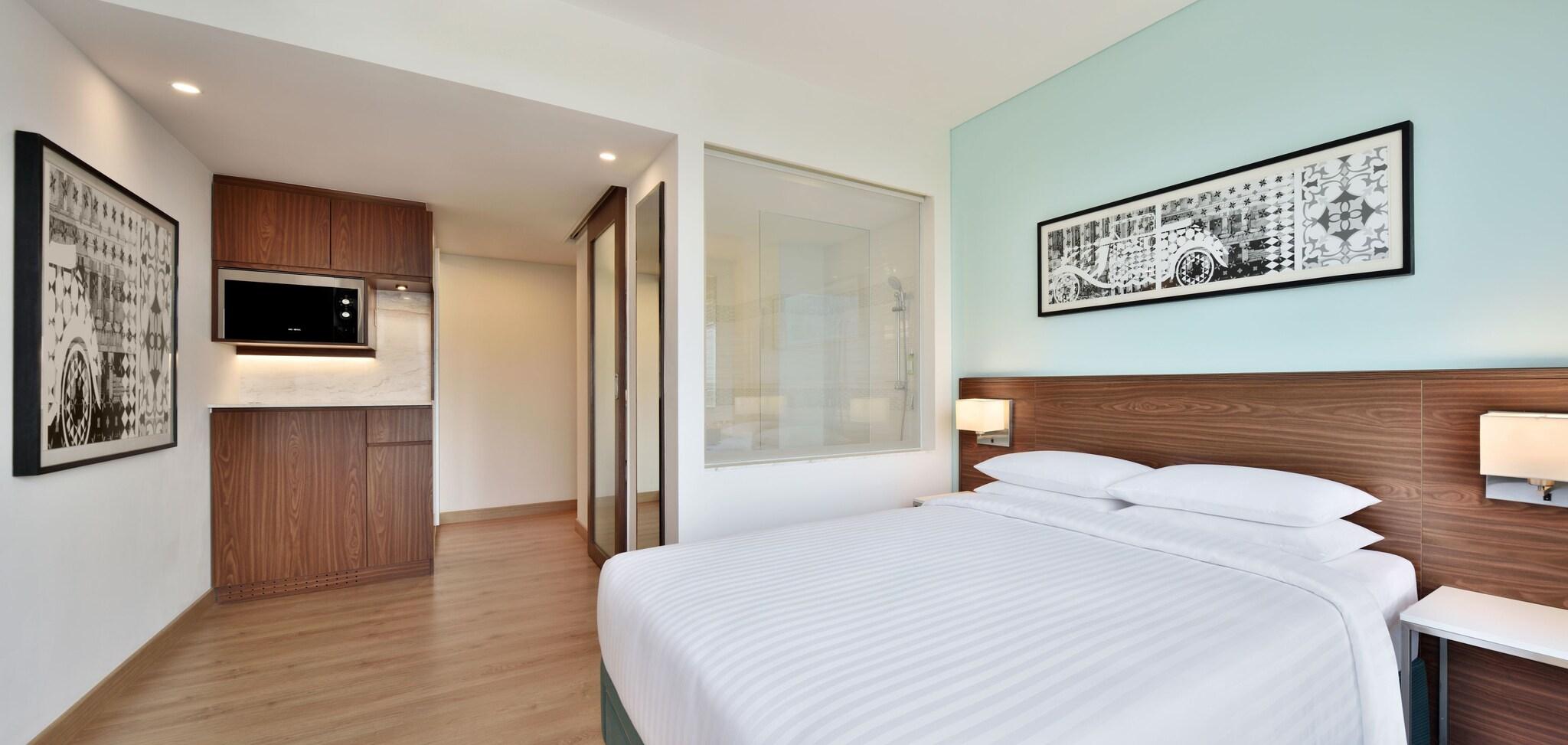 Double City View King Bed