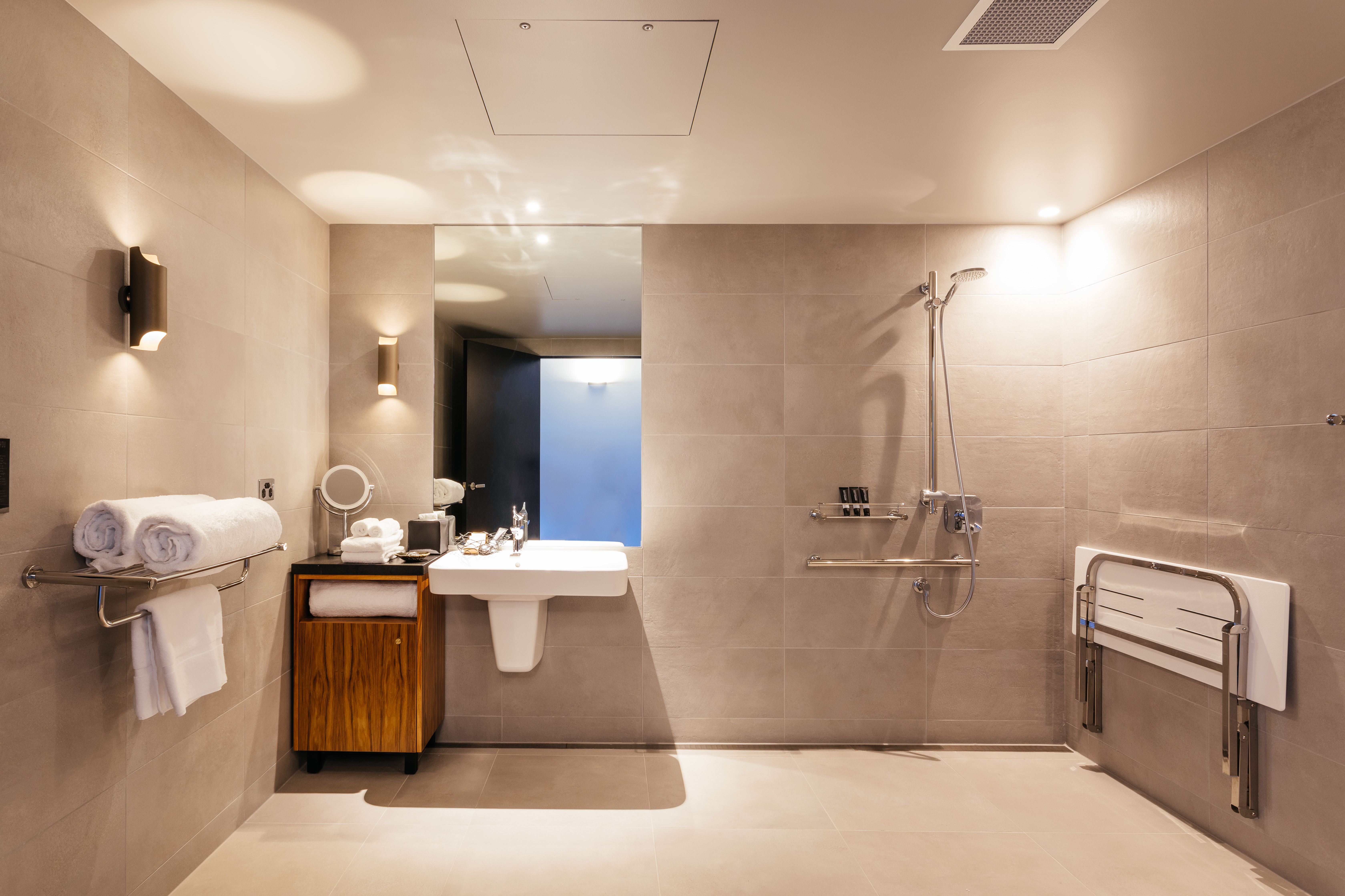 Double Accessible Superior