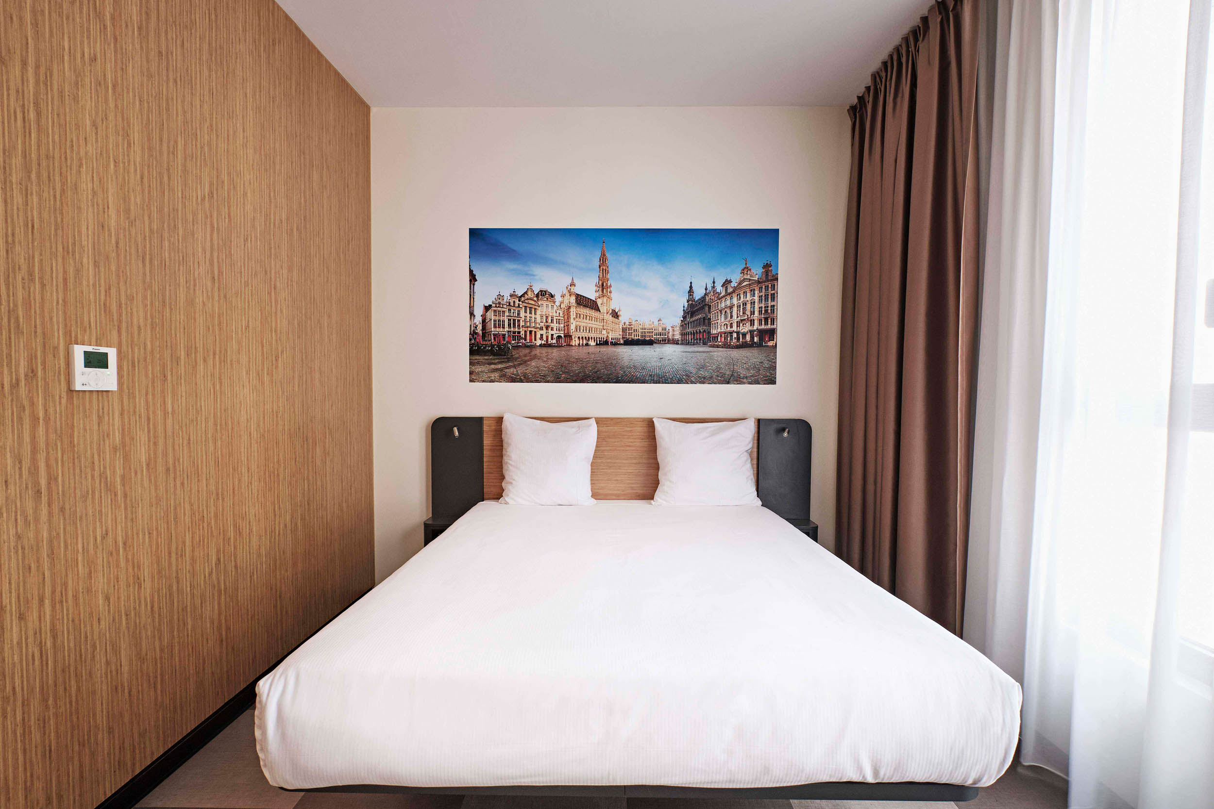 Double Accessible Superior