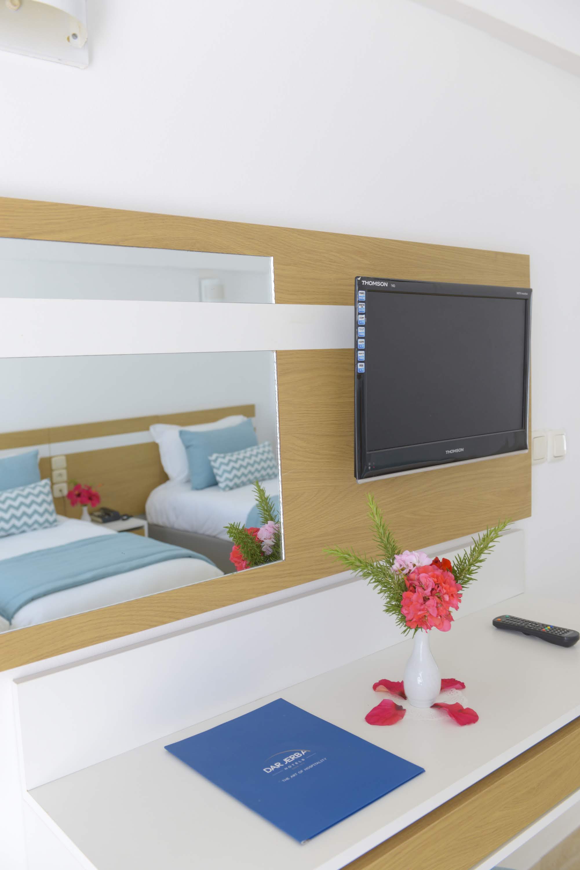 Double or Twin Standard