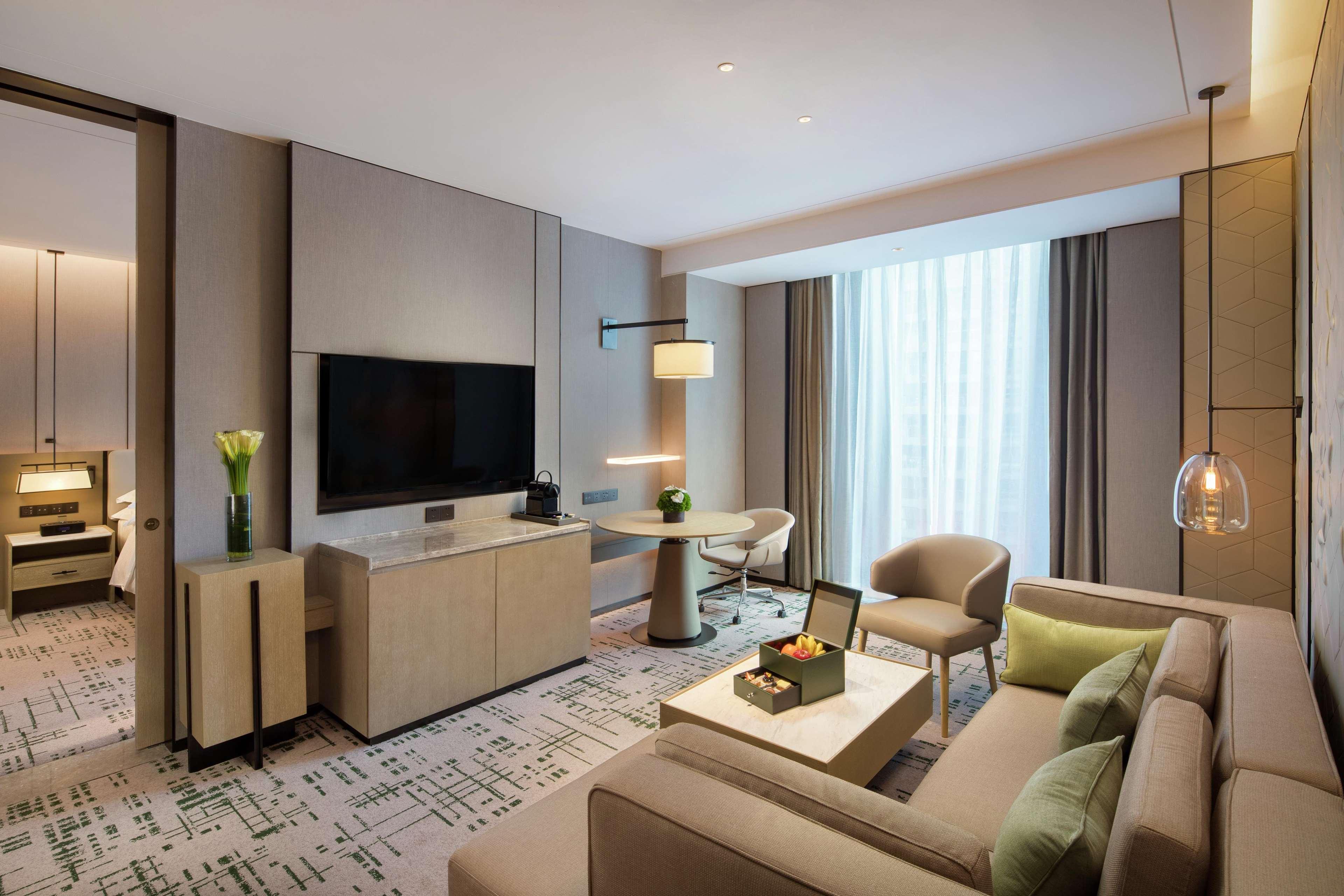 Junior Suite King Size Bed