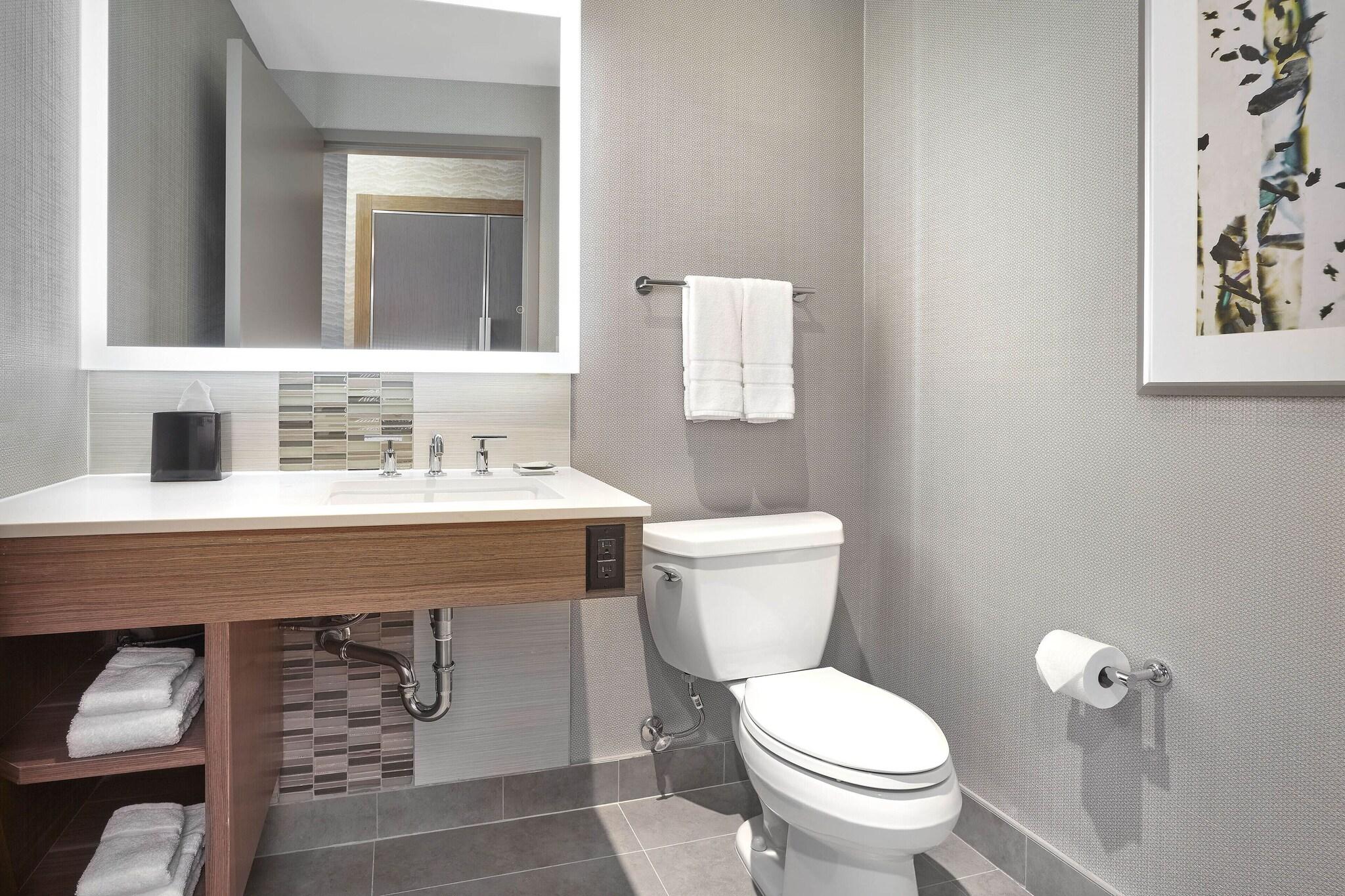 Double Executive King Bed