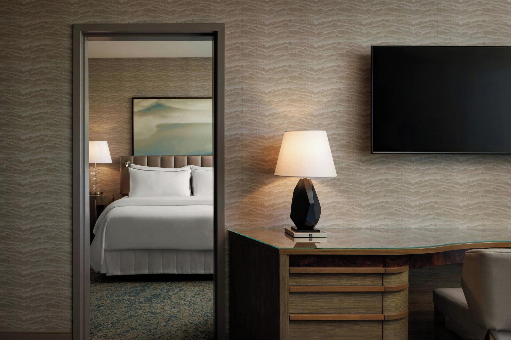 Suite King Bed One Bedroom 