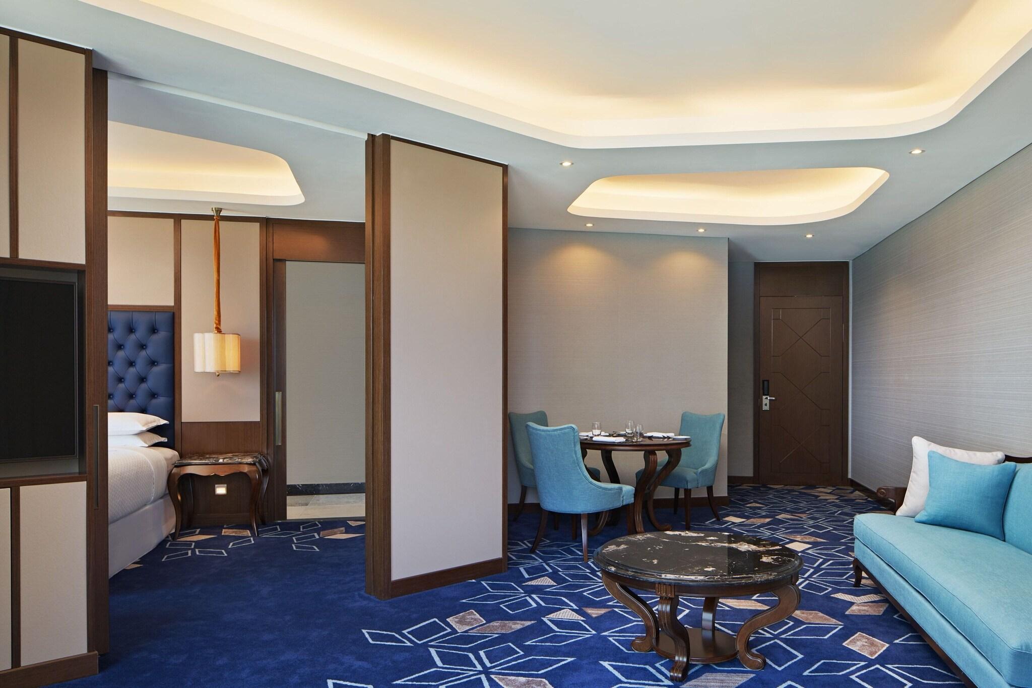 Suite Ocean View with Balcony