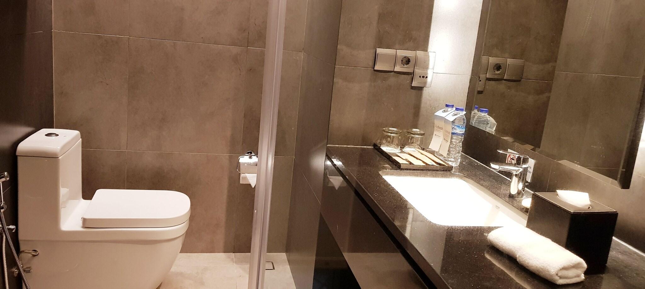 Double Superior Non Smoking