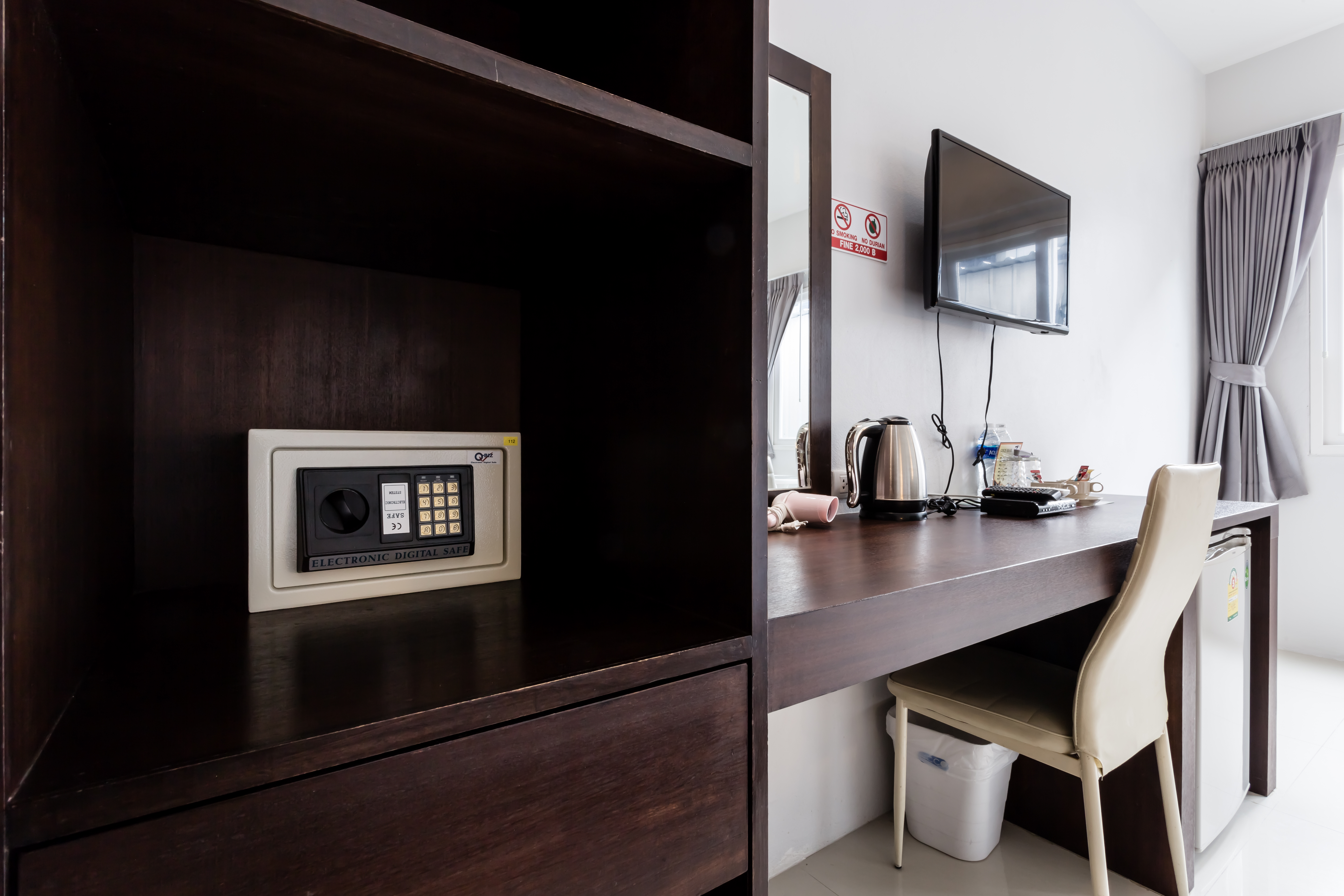 Double King Size Bed