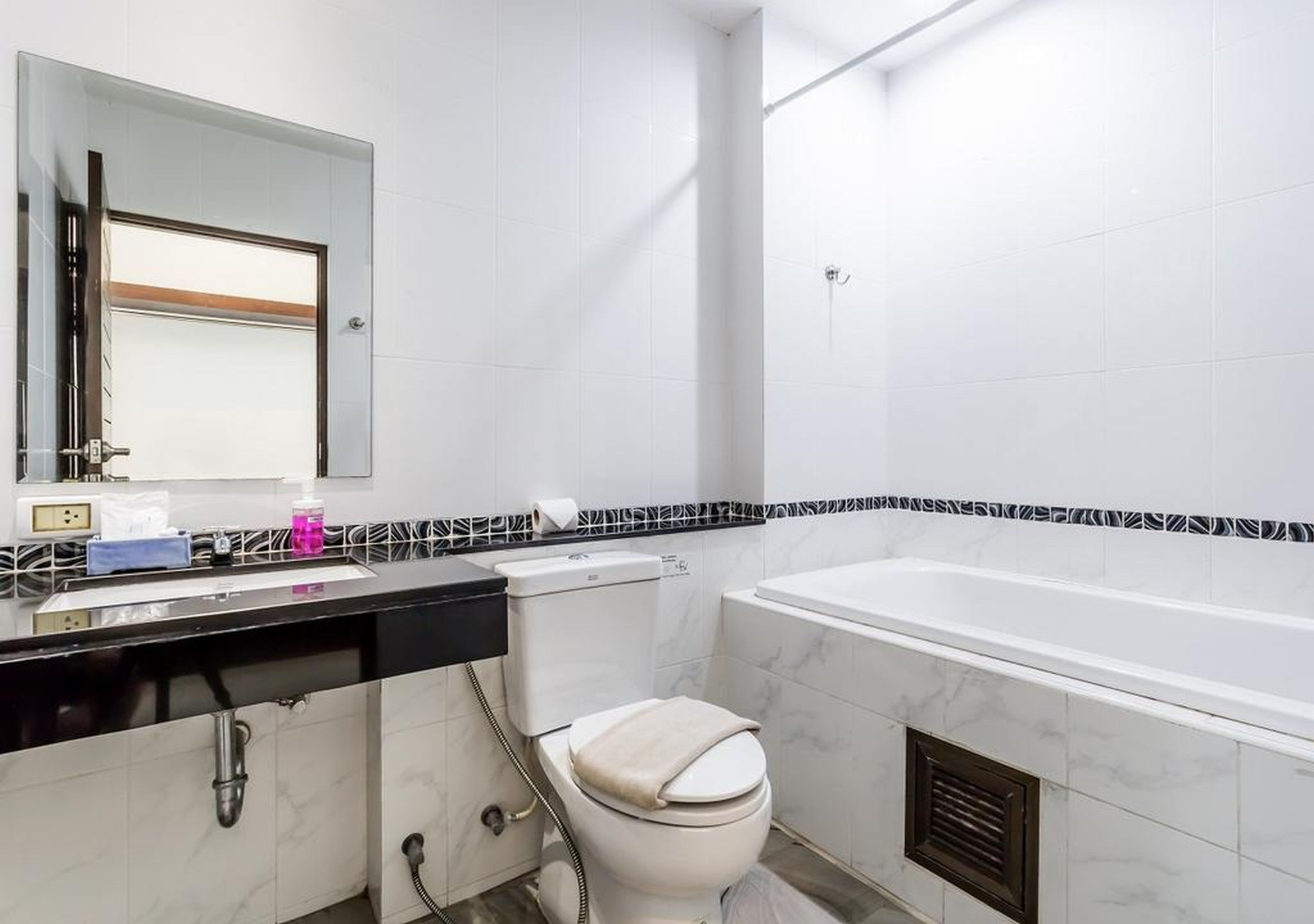 Double King Size Bed