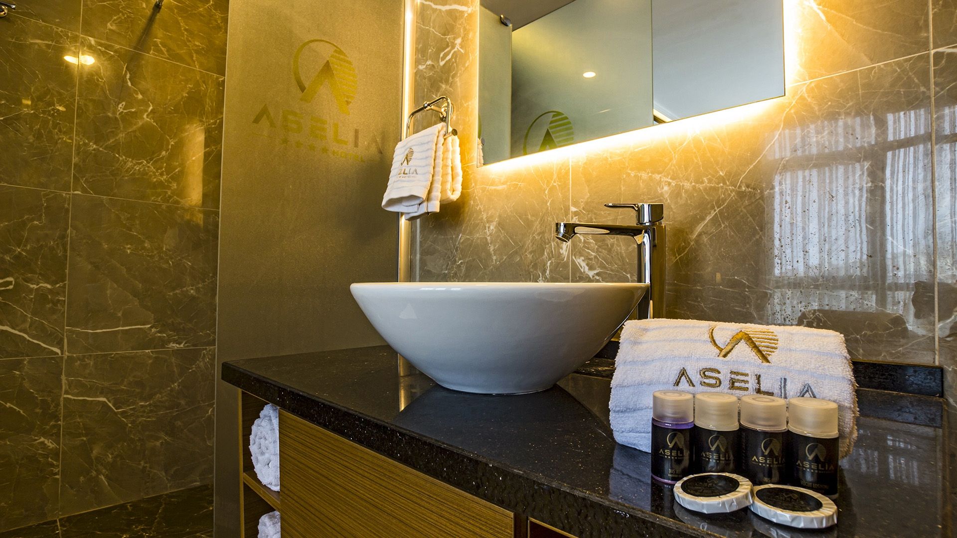 Double Deluxe City View