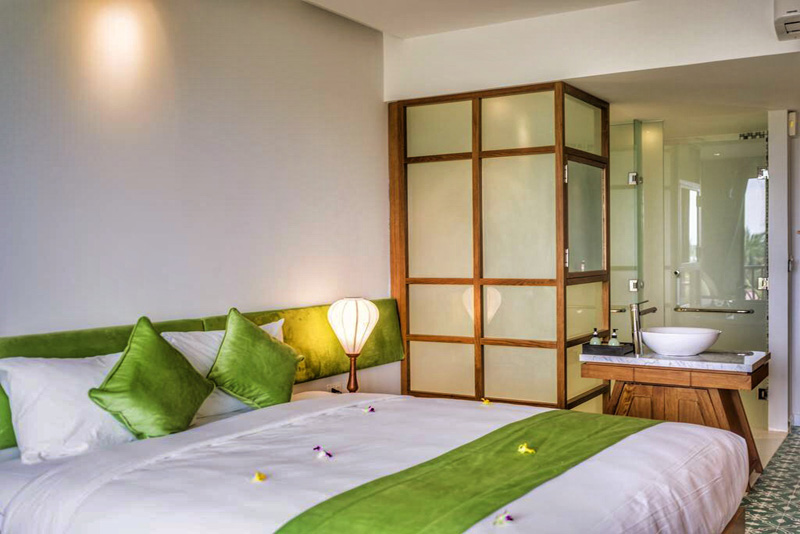 Double Superior Pool View