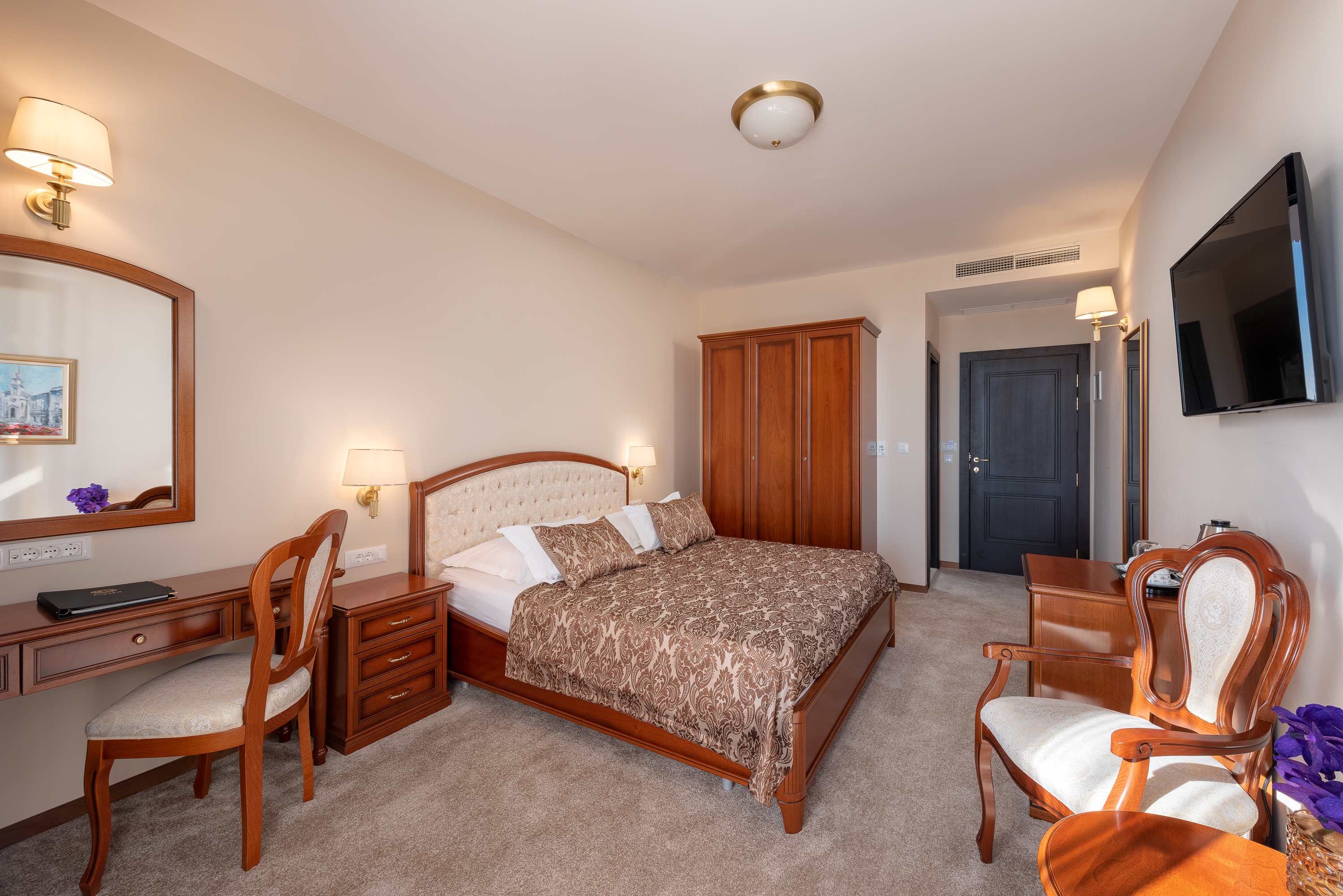 Double Single Superior