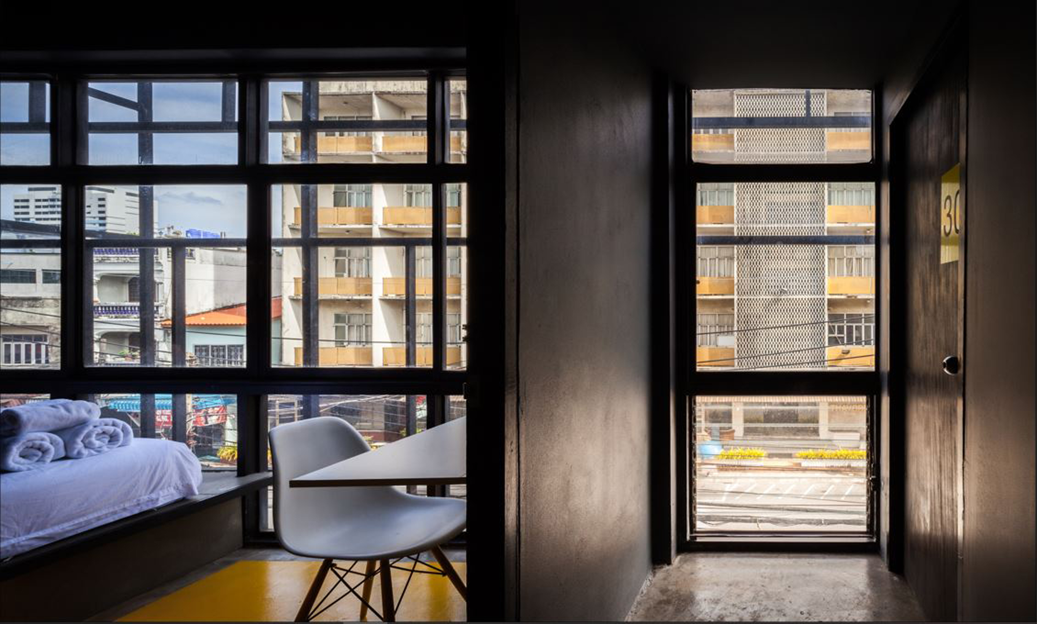 Twin Economy with Shared Bathroom