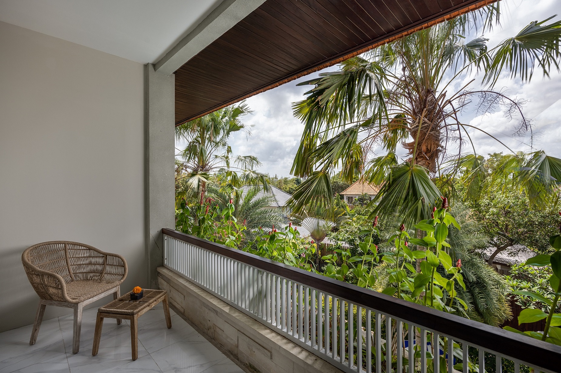 Double Deluxe Pool View