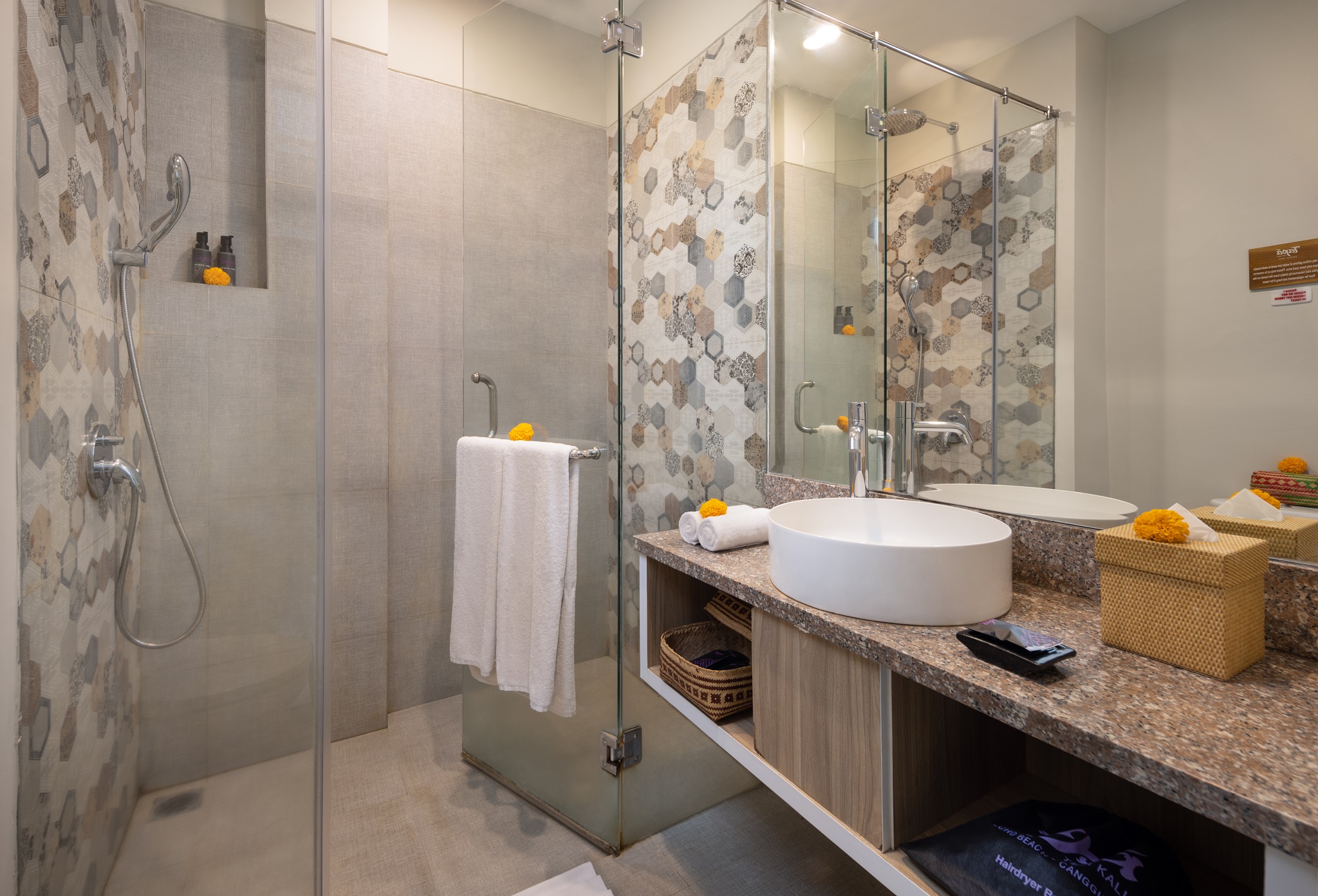 Double Deluxe Pool View