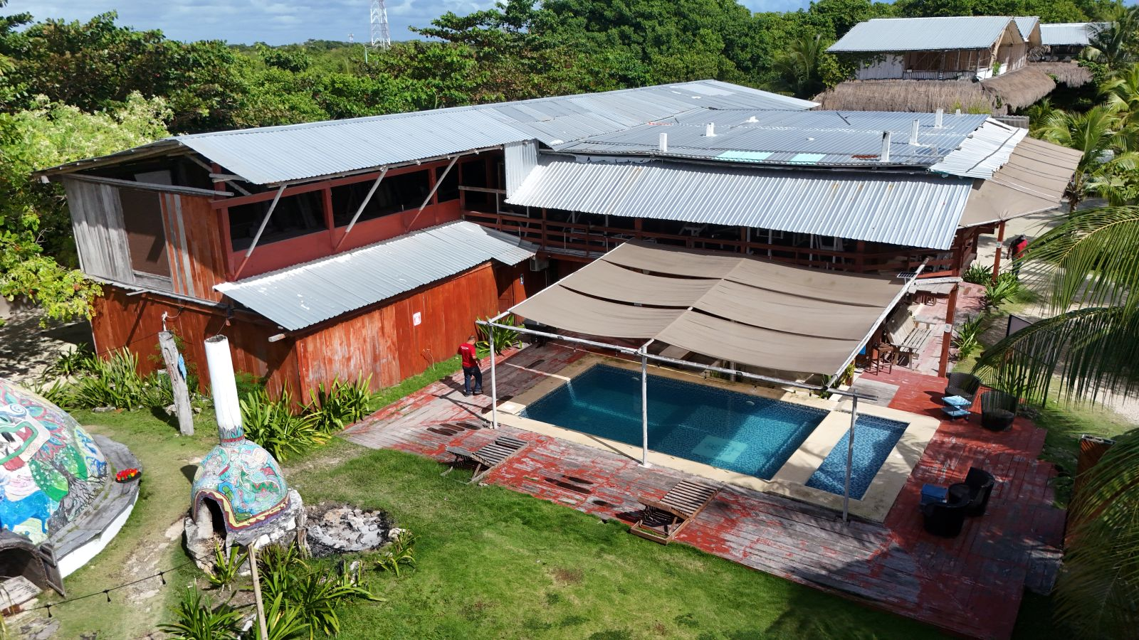 Pool