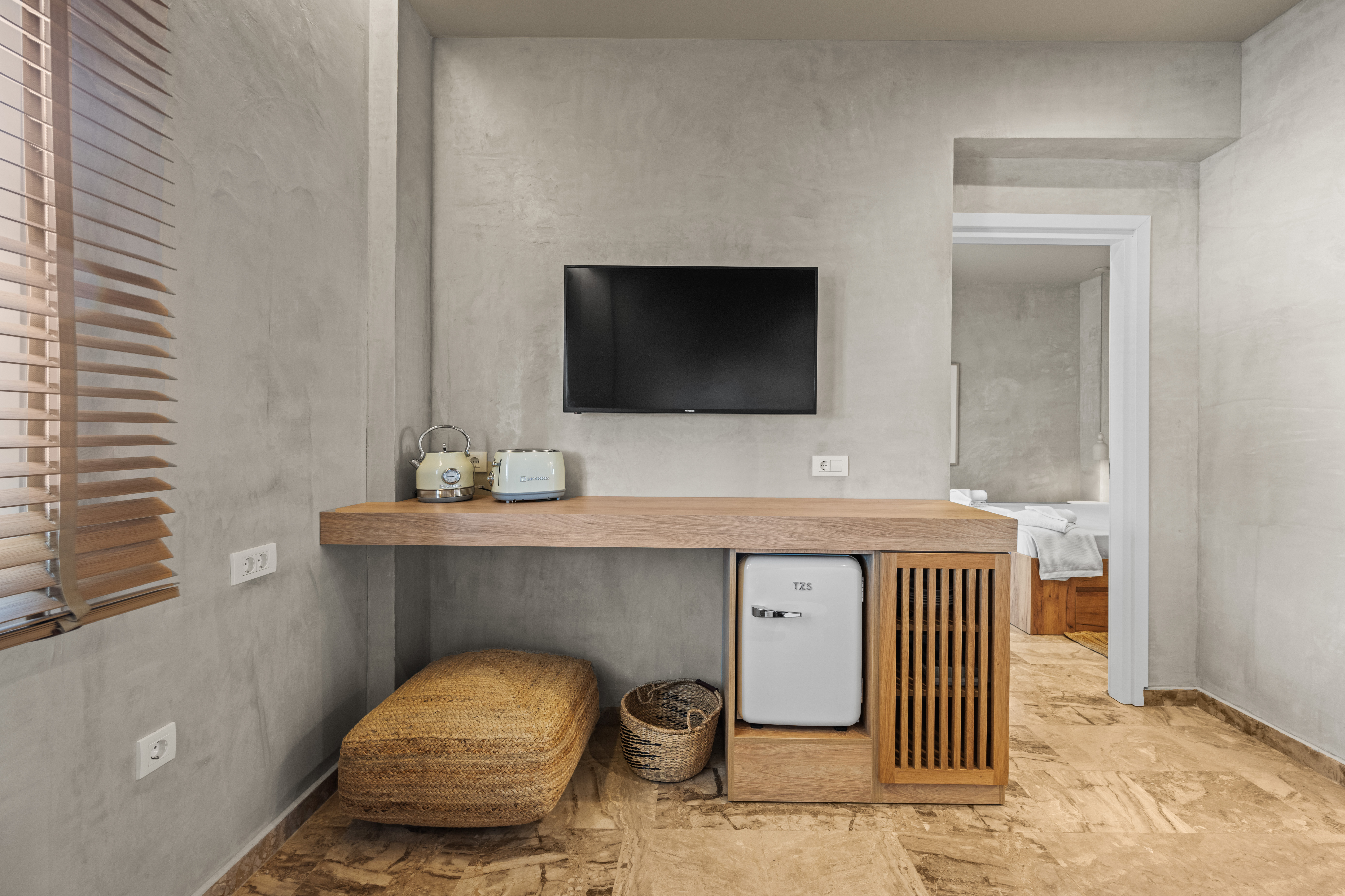 Suite Pool View One Bedroom