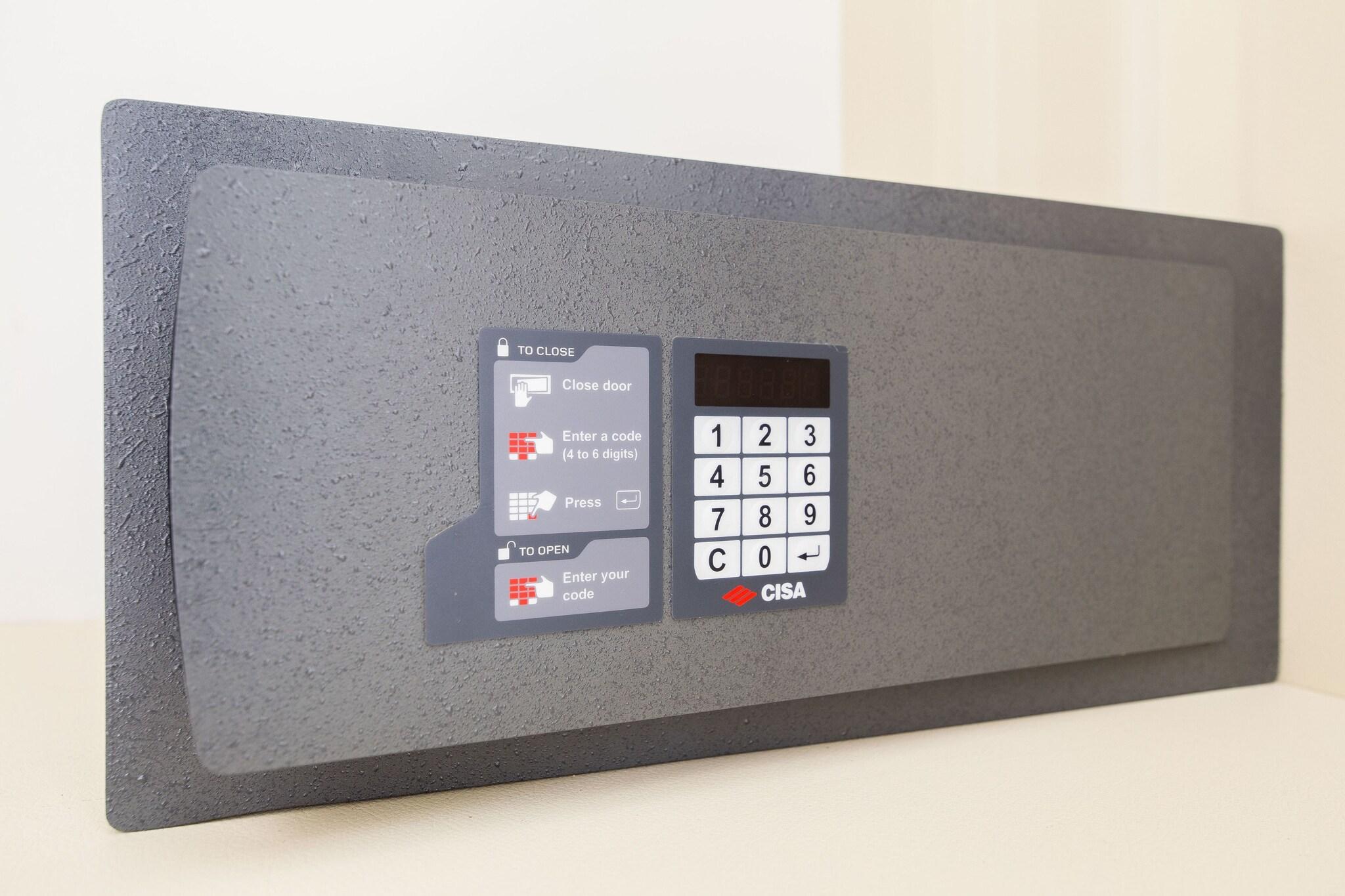 Double Deluxe Queen Bed