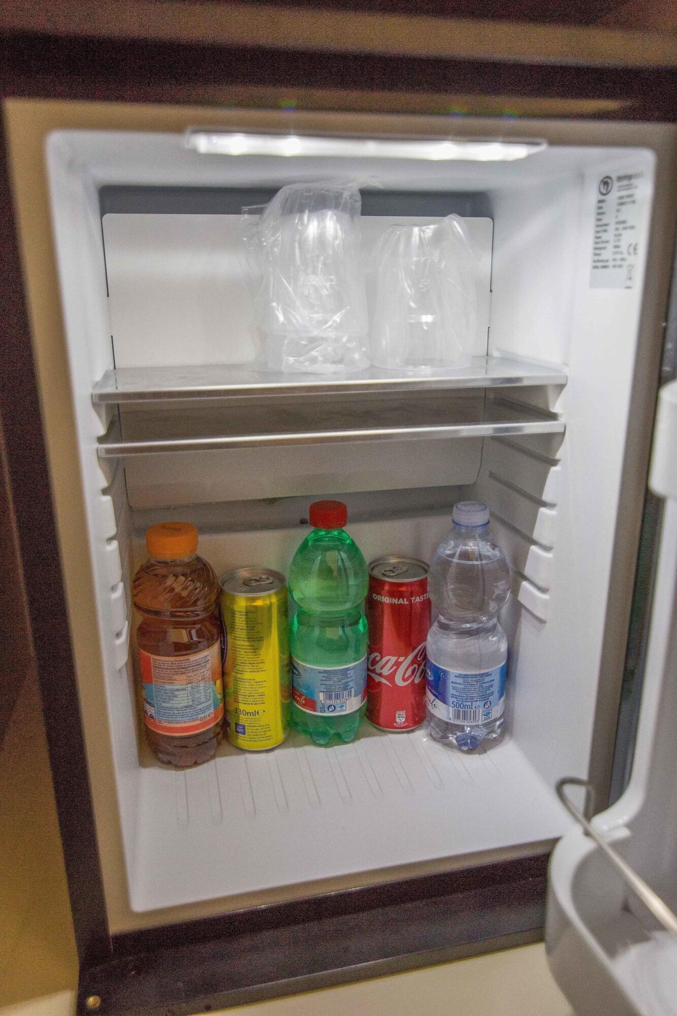 Double Deluxe Queen Bed